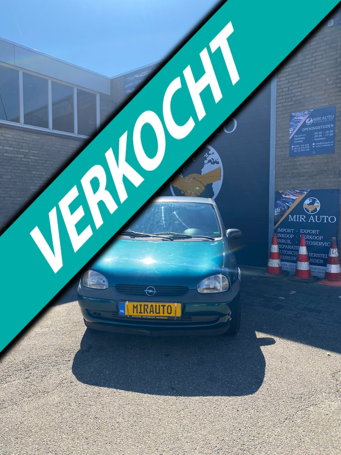 Opel Corsa-b 1.2i-16V Strada 2000 - voorkant