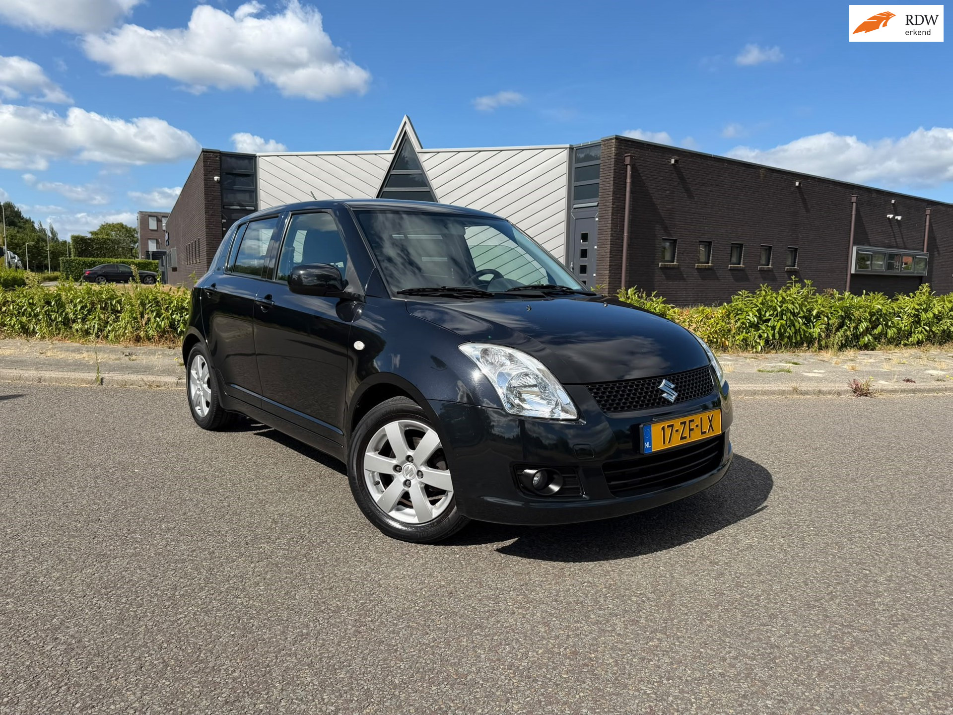Suzuki Swift 1.3 Shogun 2008 - voorkant