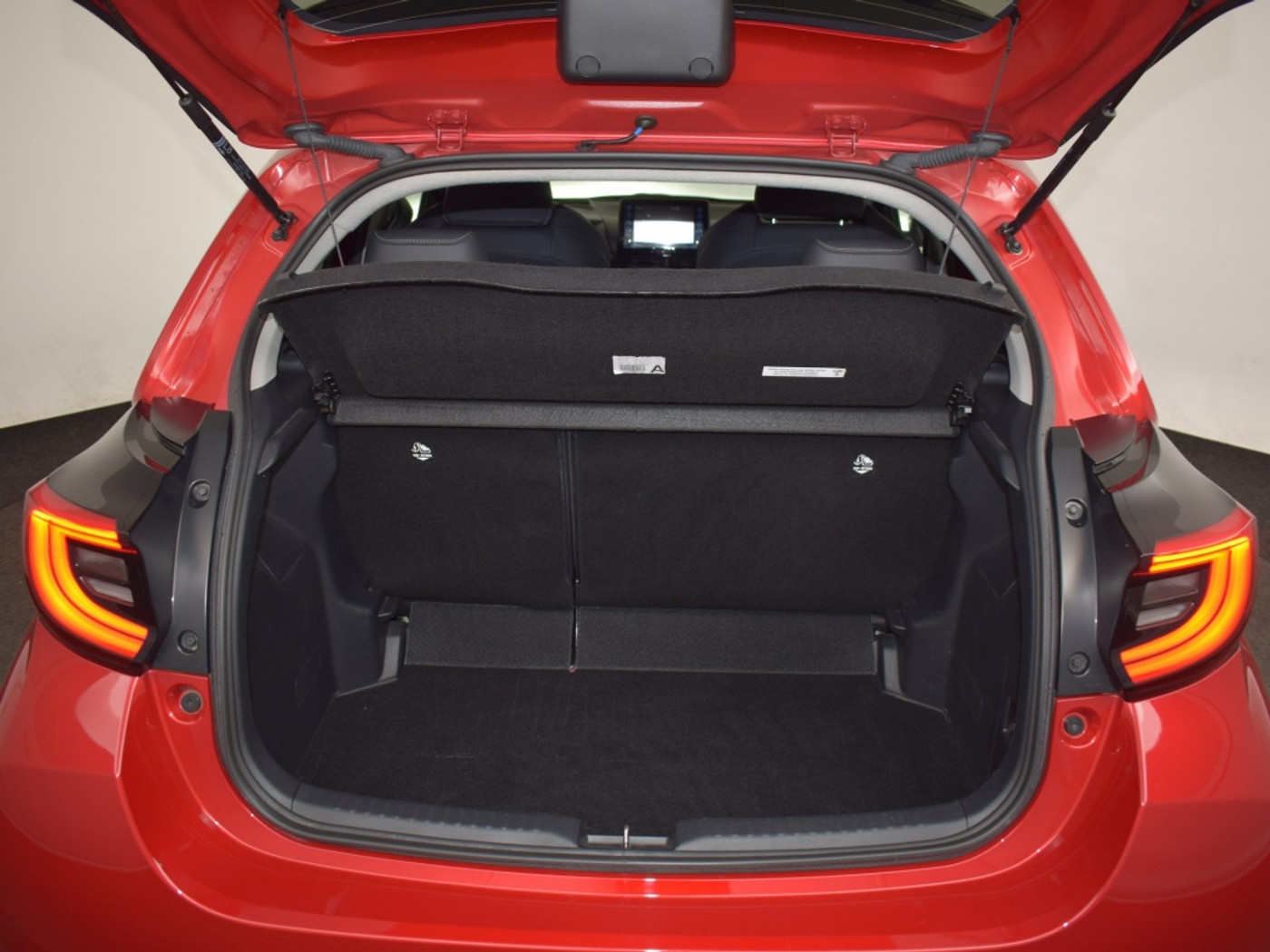 Foto van Mazda Mazda2 Hybrid