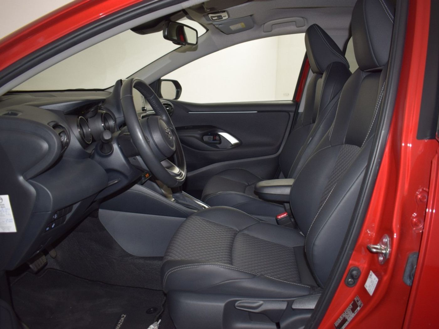 Foto van Mazda Mazda2 Hybrid