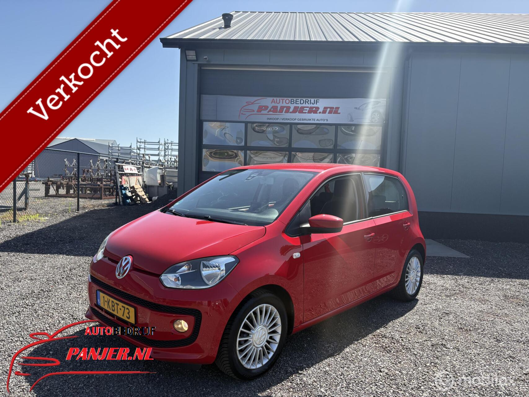 Volkswagen Up 1.0 high up!  "AIRCO+CRUISE+NAVI+LMV" 2013 - voorkant