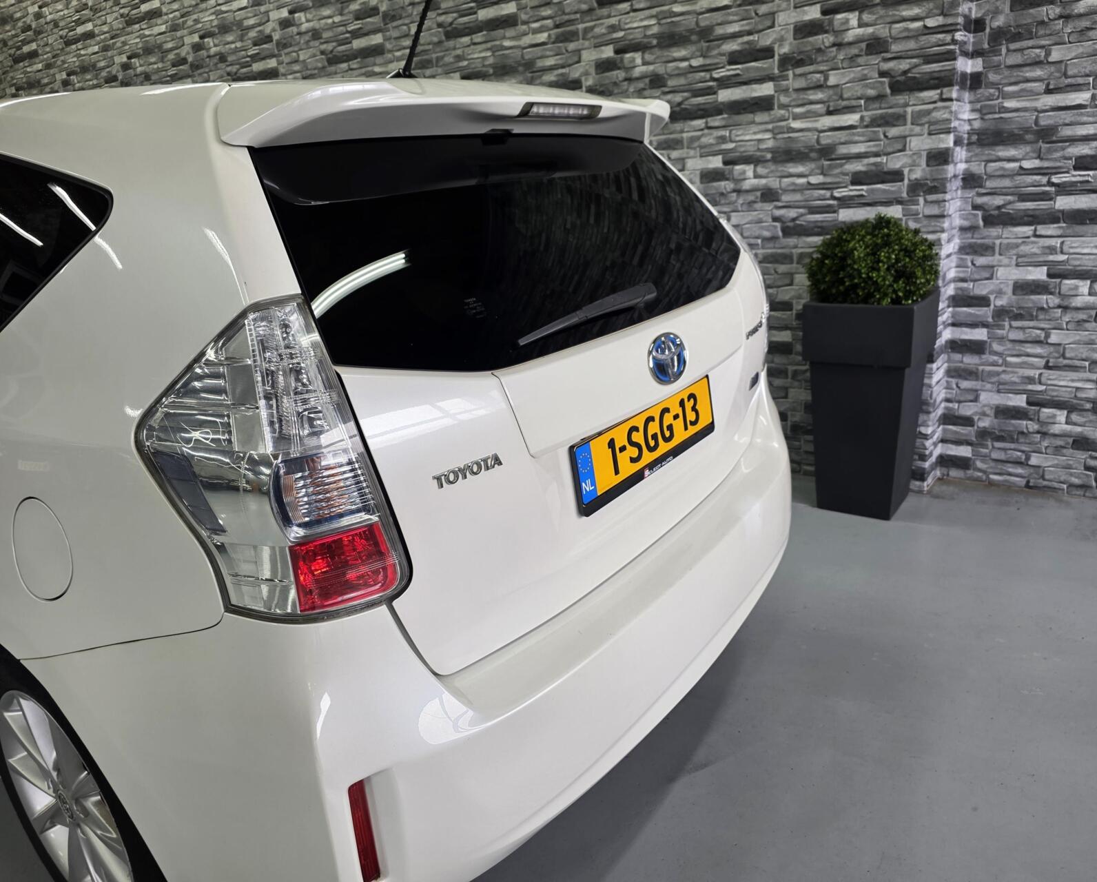 Foto van Toyota Toyota Prius Plus