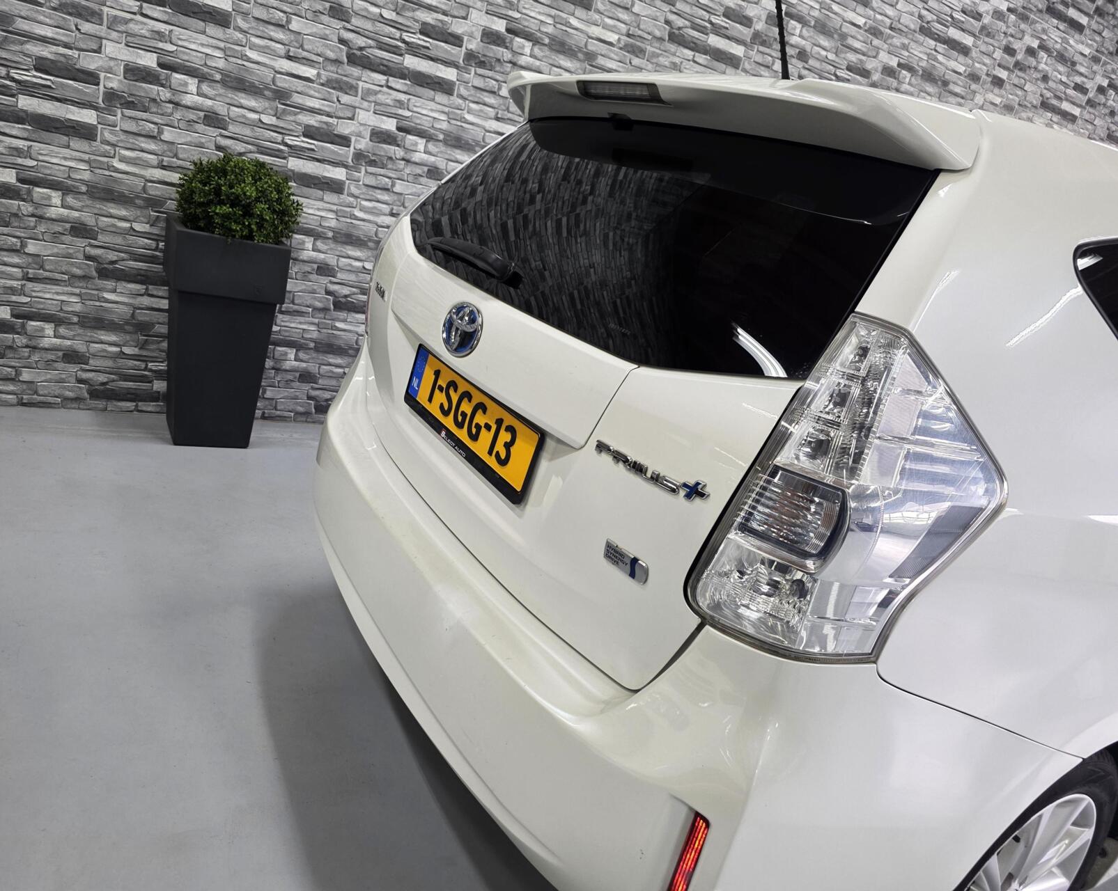 Foto van Toyota Toyota Prius Plus