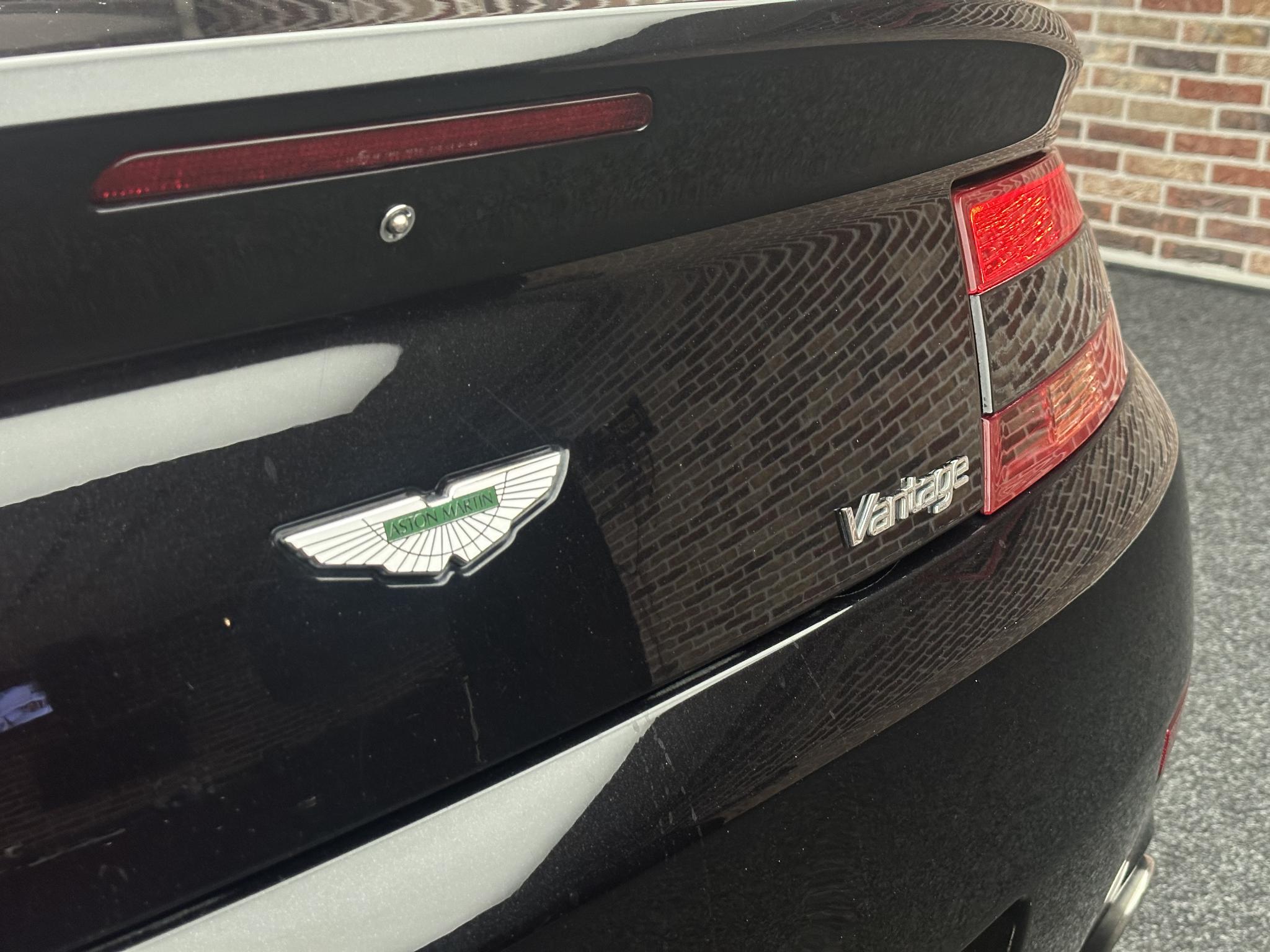 Foto van Aston Martin V8 Vantage Roadster