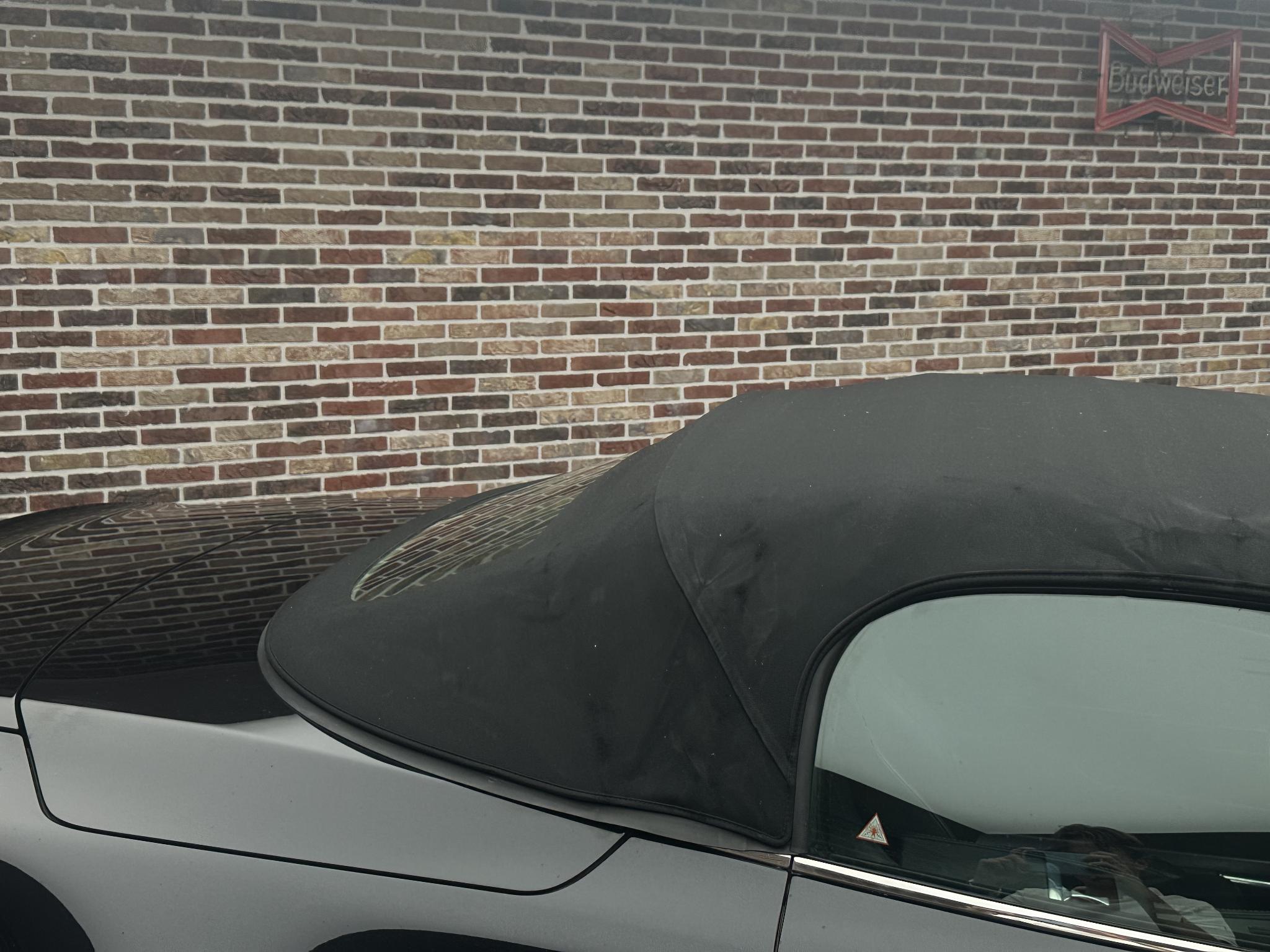 Foto van Aston Martin V8 Vantage Roadster