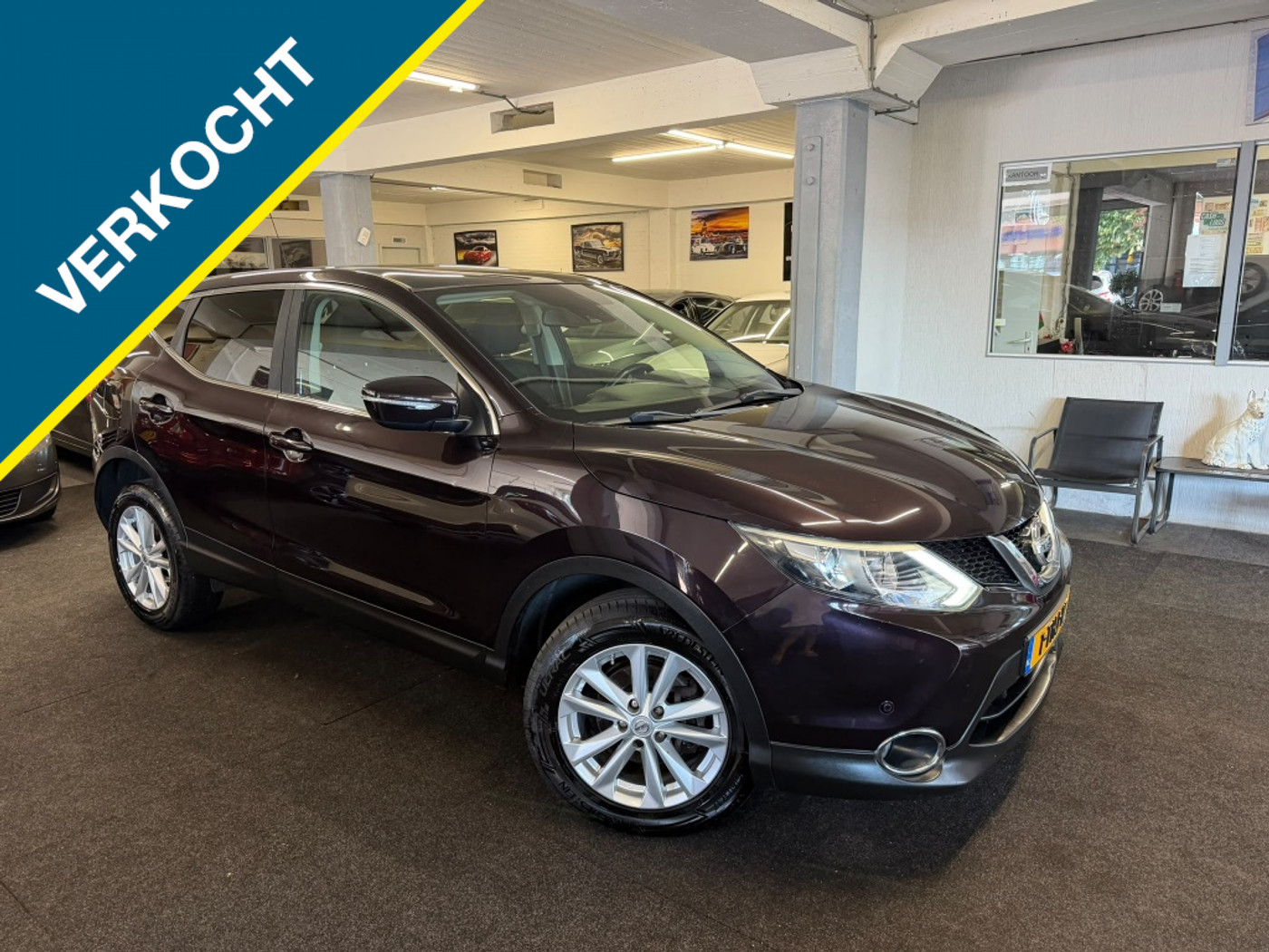 Nissan Nissan Qashqai 1.2 Connect Edition*Camera*Pano*Camera*Navi 2014 - voorkant