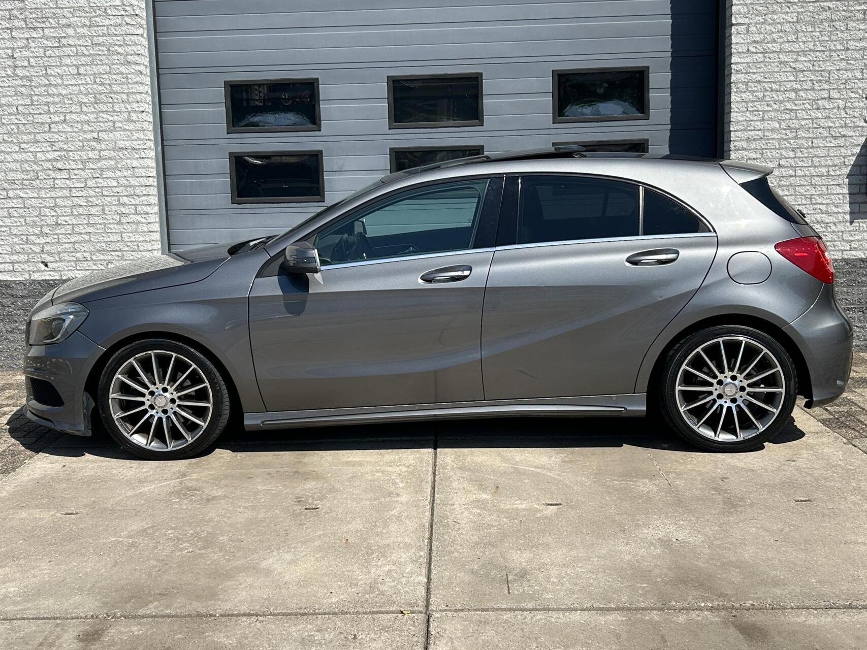 Foto van Mercedes-Benz A 180