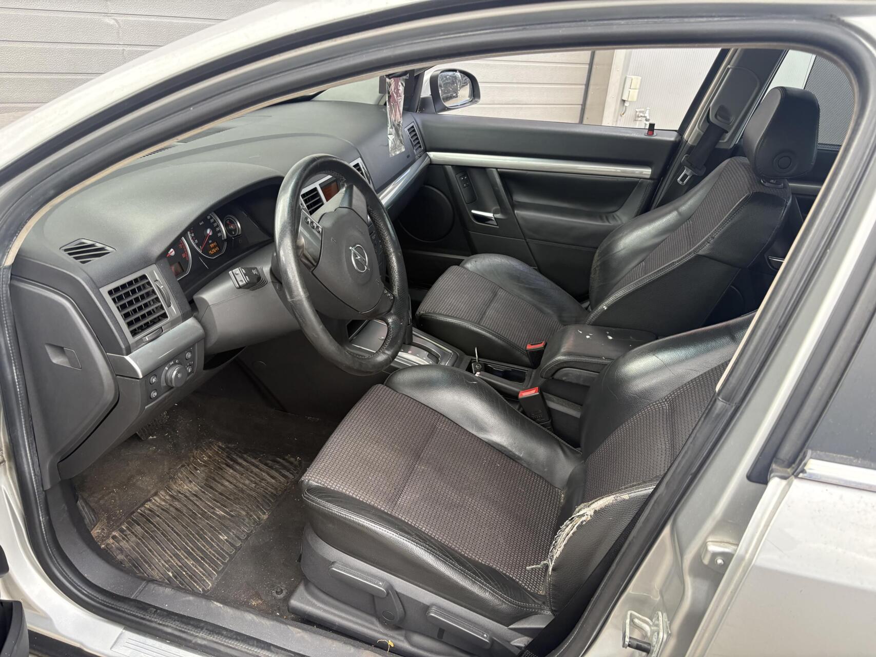 Foto van Opel Vectra-c-cc