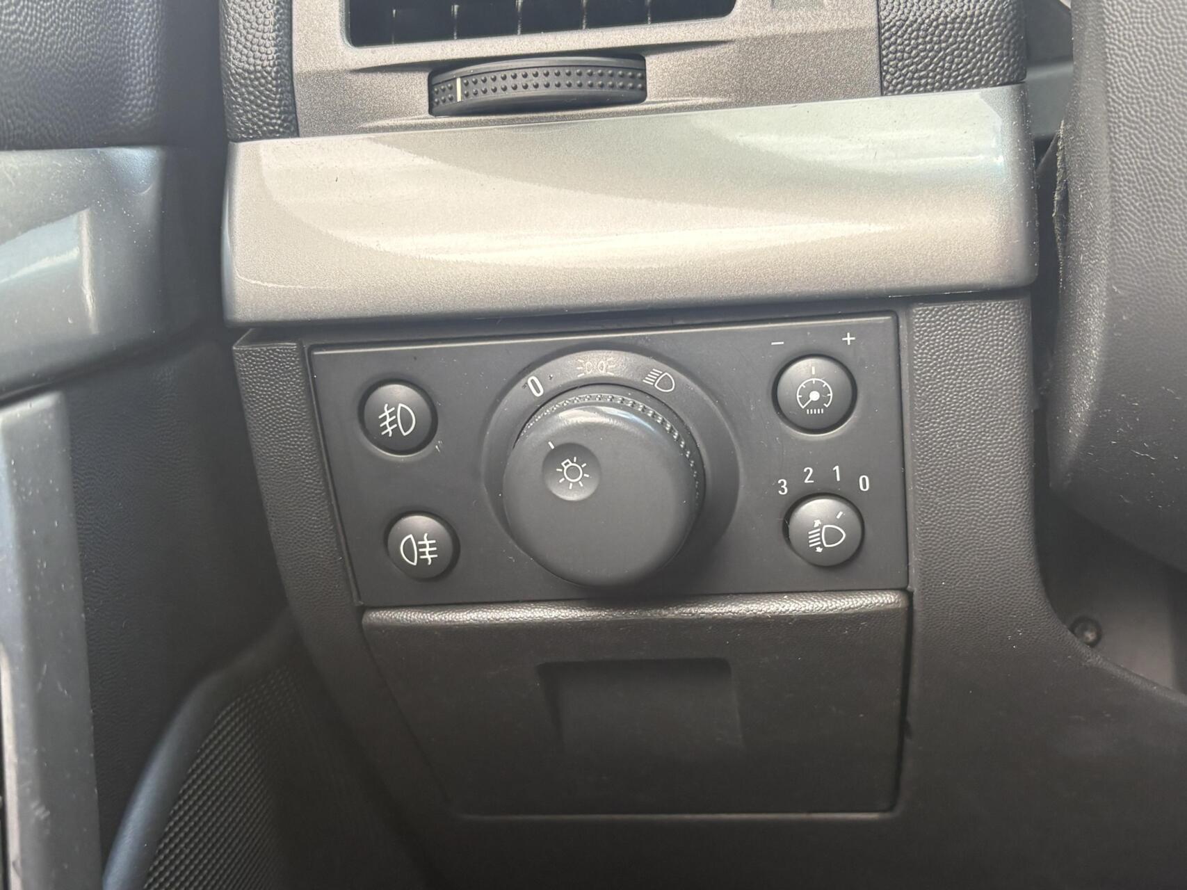Foto van Opel Vectra-c-cc