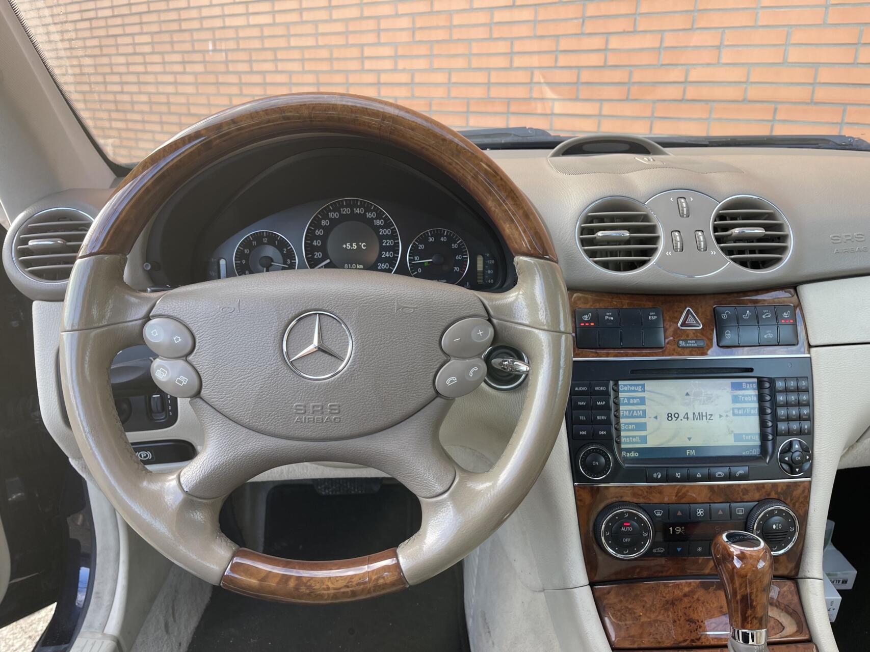 Foto van Mercedes-Benz CLK 350