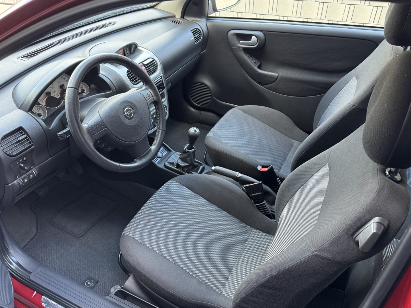Foto van Opel Corsa-c