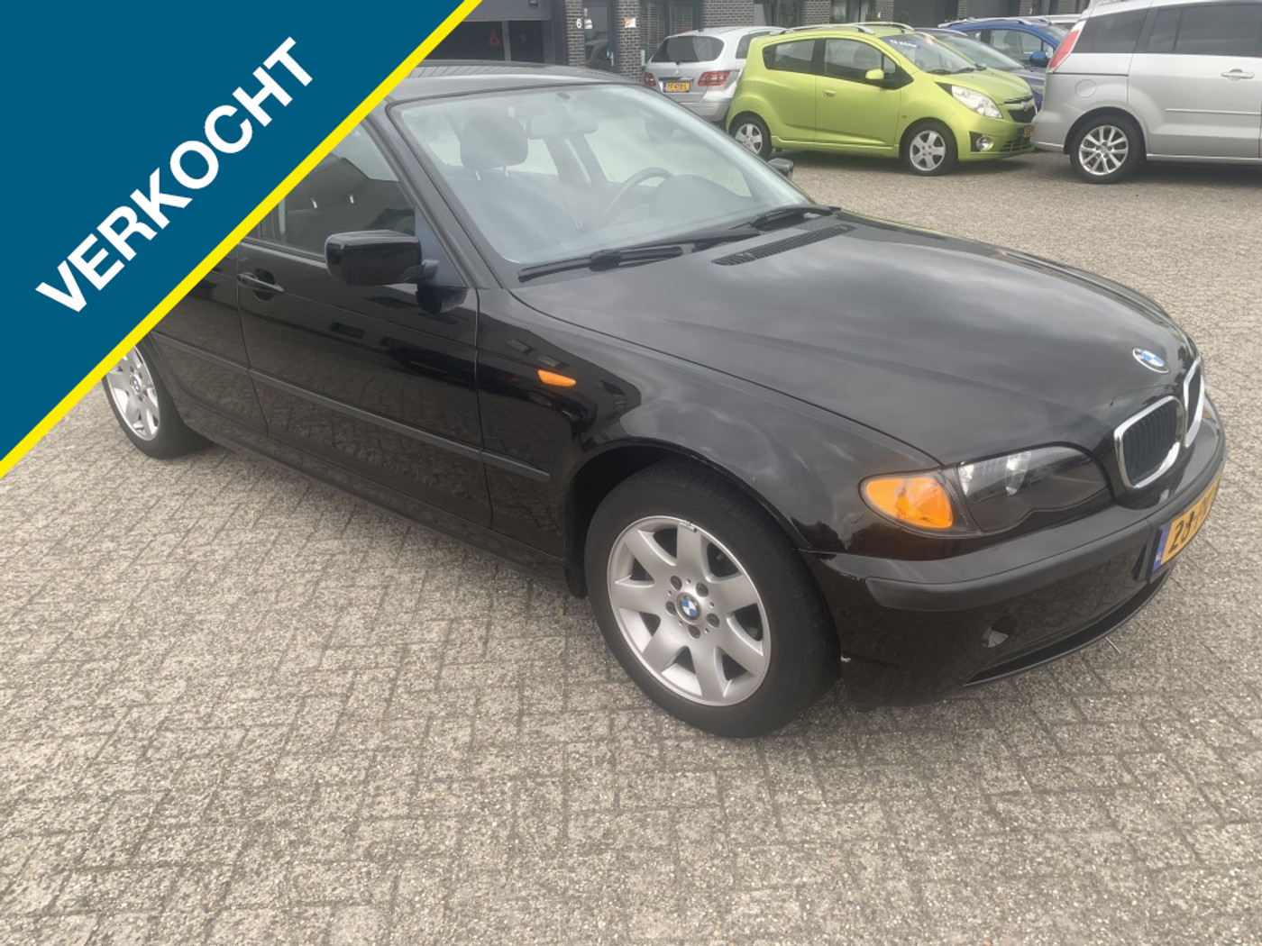 BMW 3er Reihe 318i 2004 - voorkant