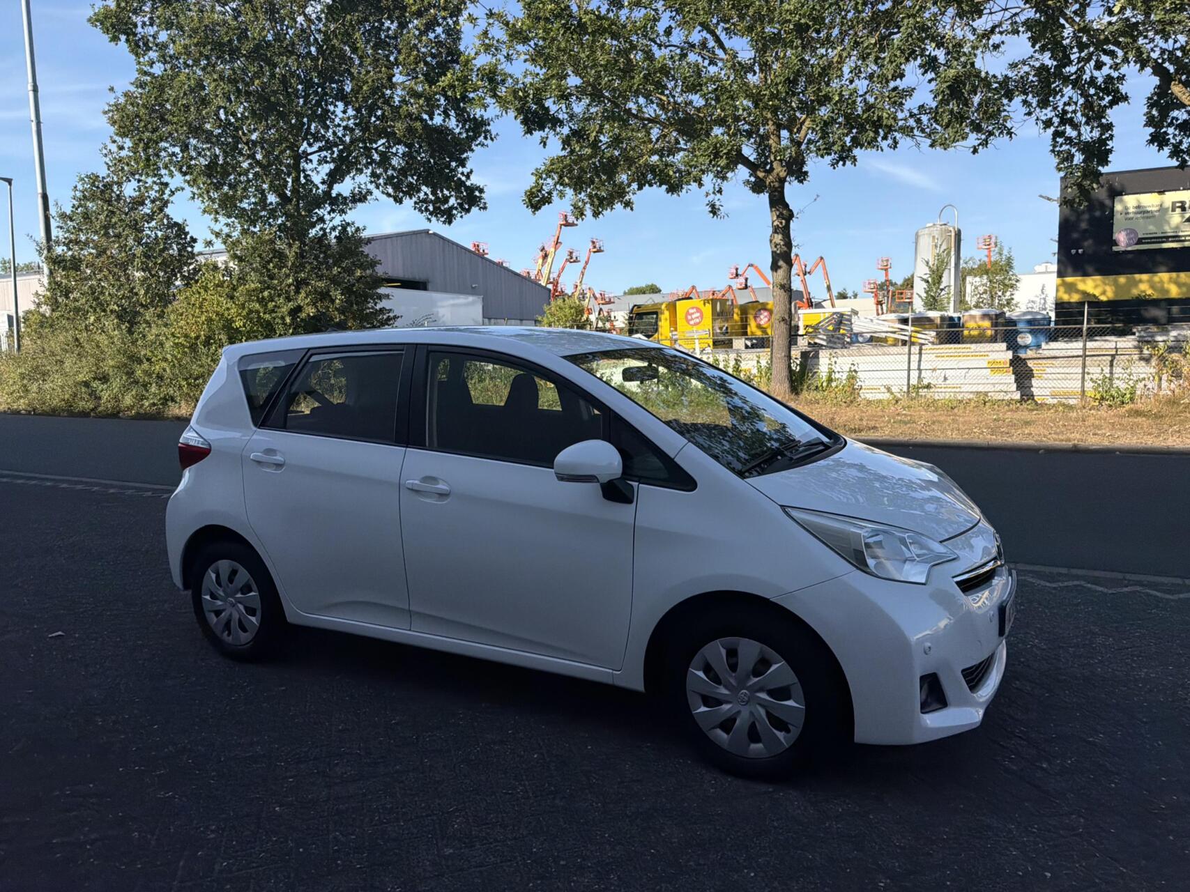 Foto van Toyota Toyota Verso-s