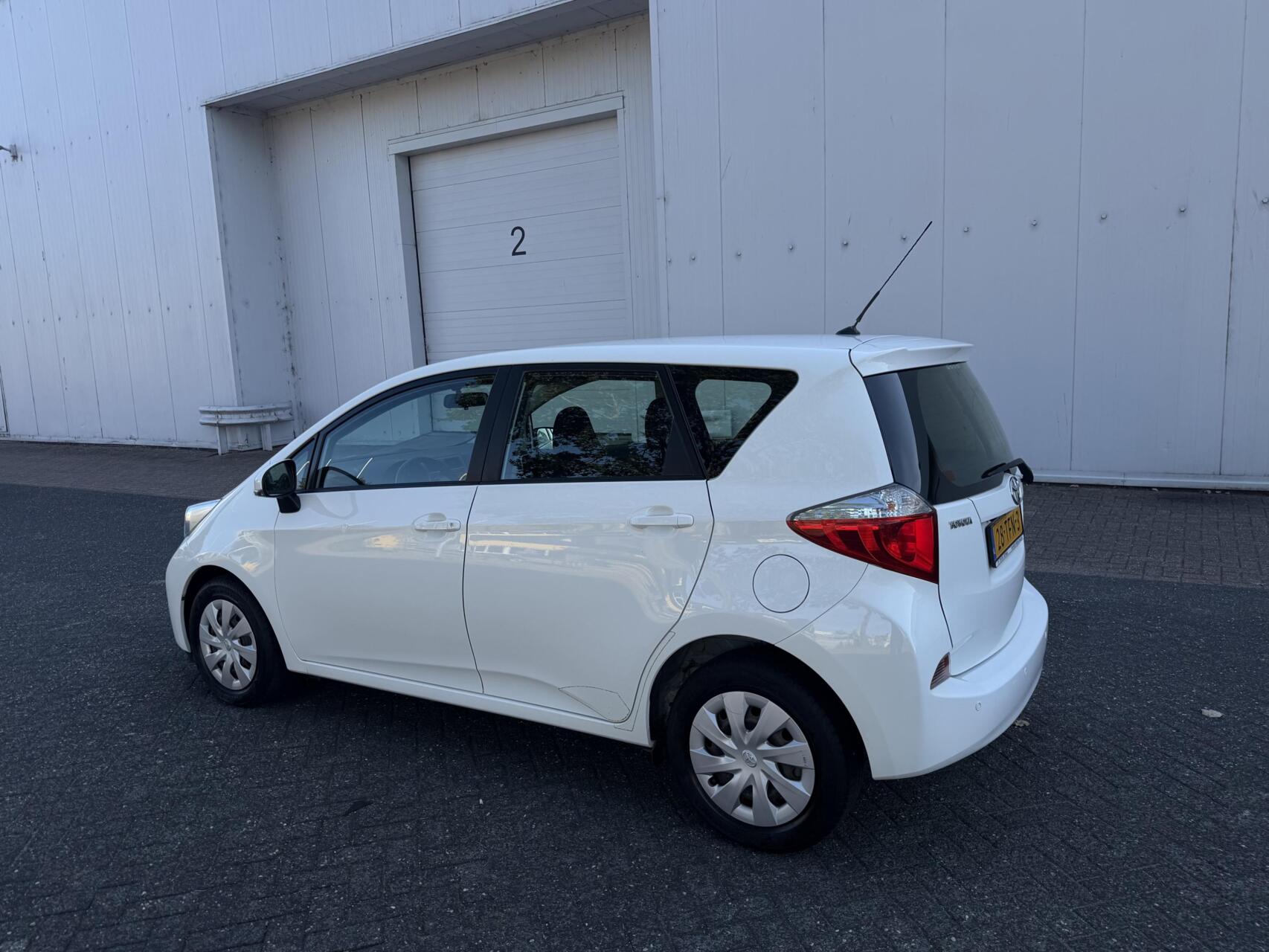 Foto van Toyota Toyota Verso-s