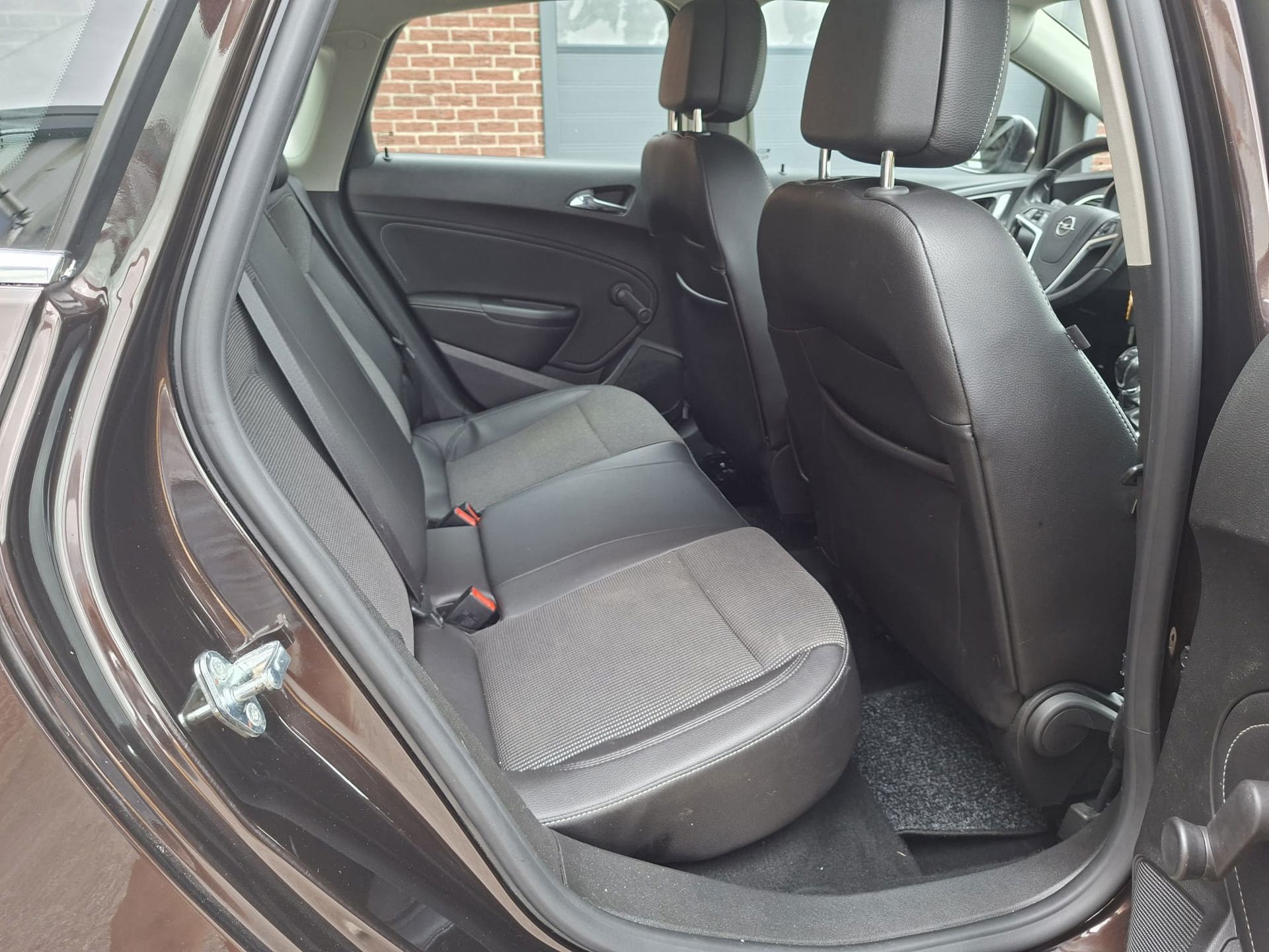 Foto van Opel Astra Notchback