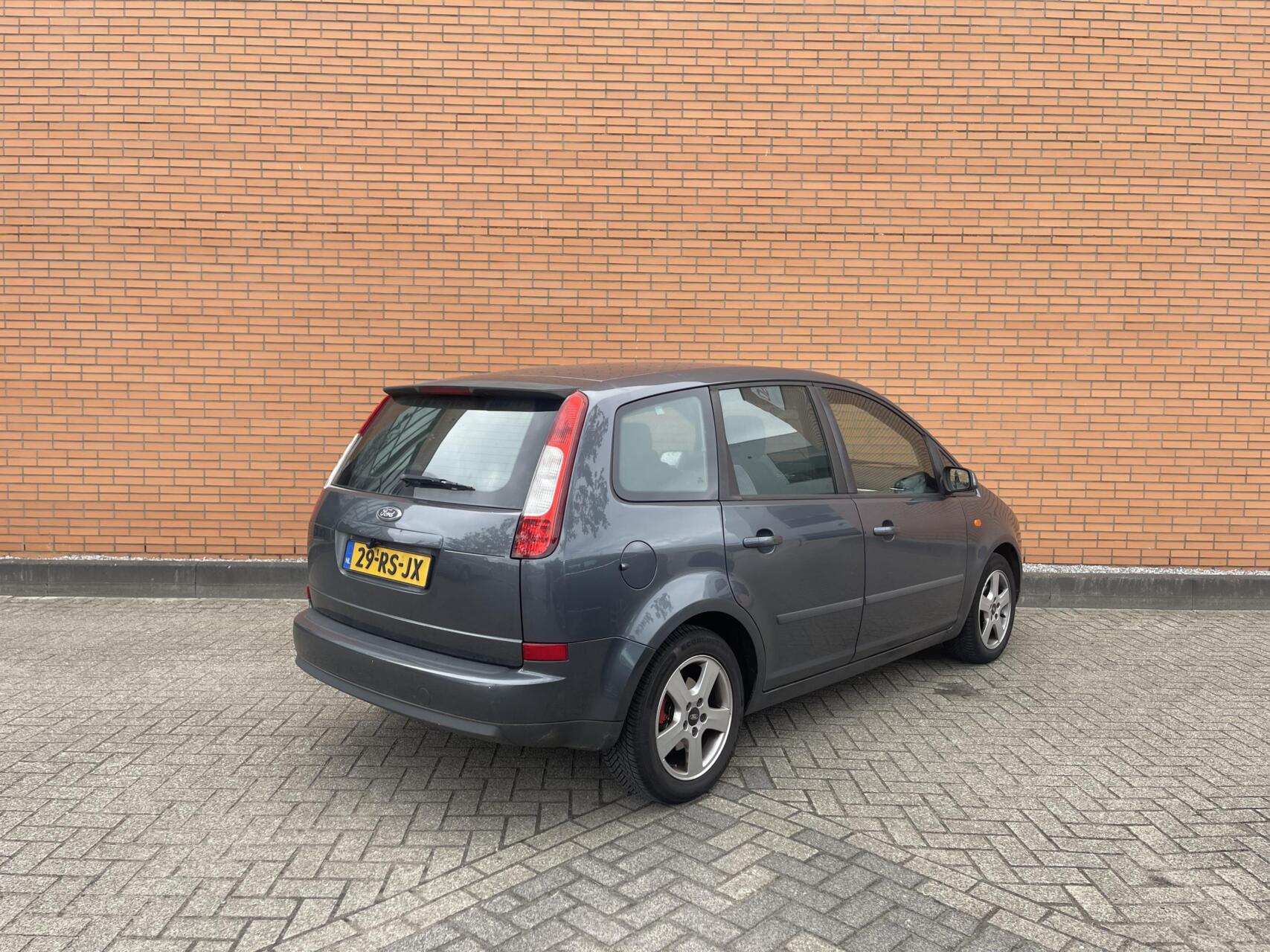 Foto van Ford Focus C-max