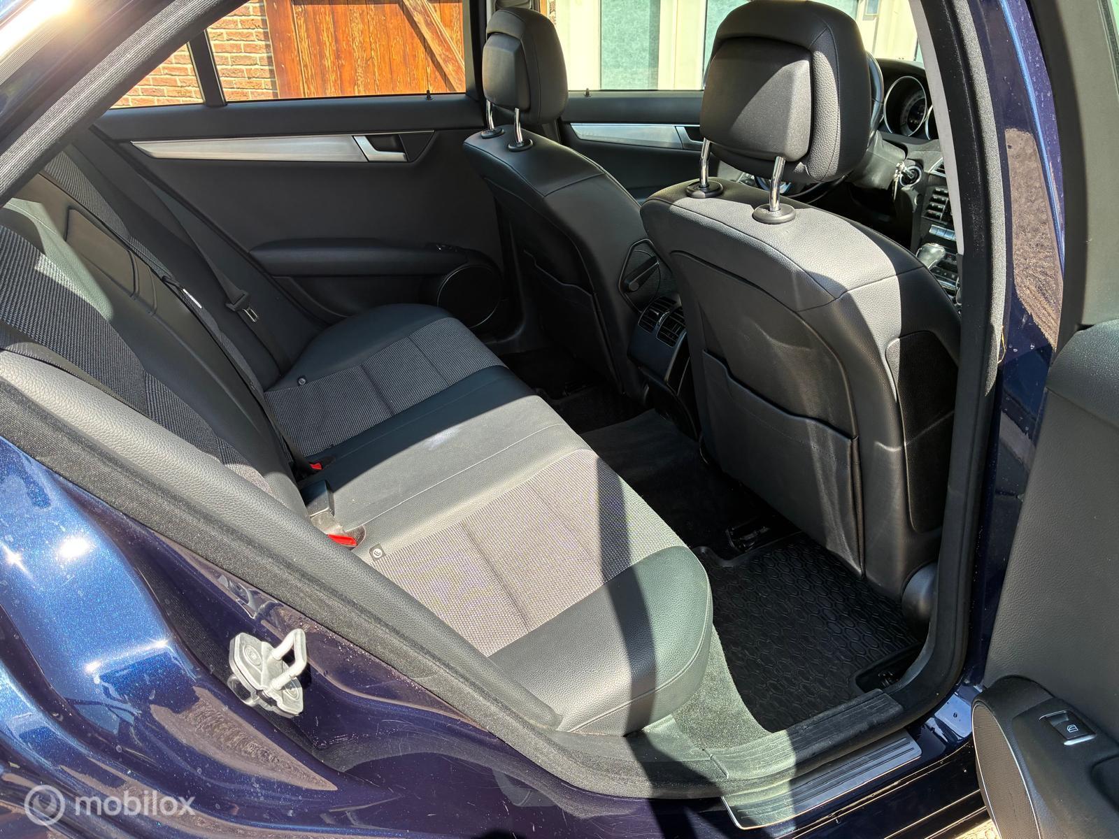 Foto van Mercedes-Benz C 180
