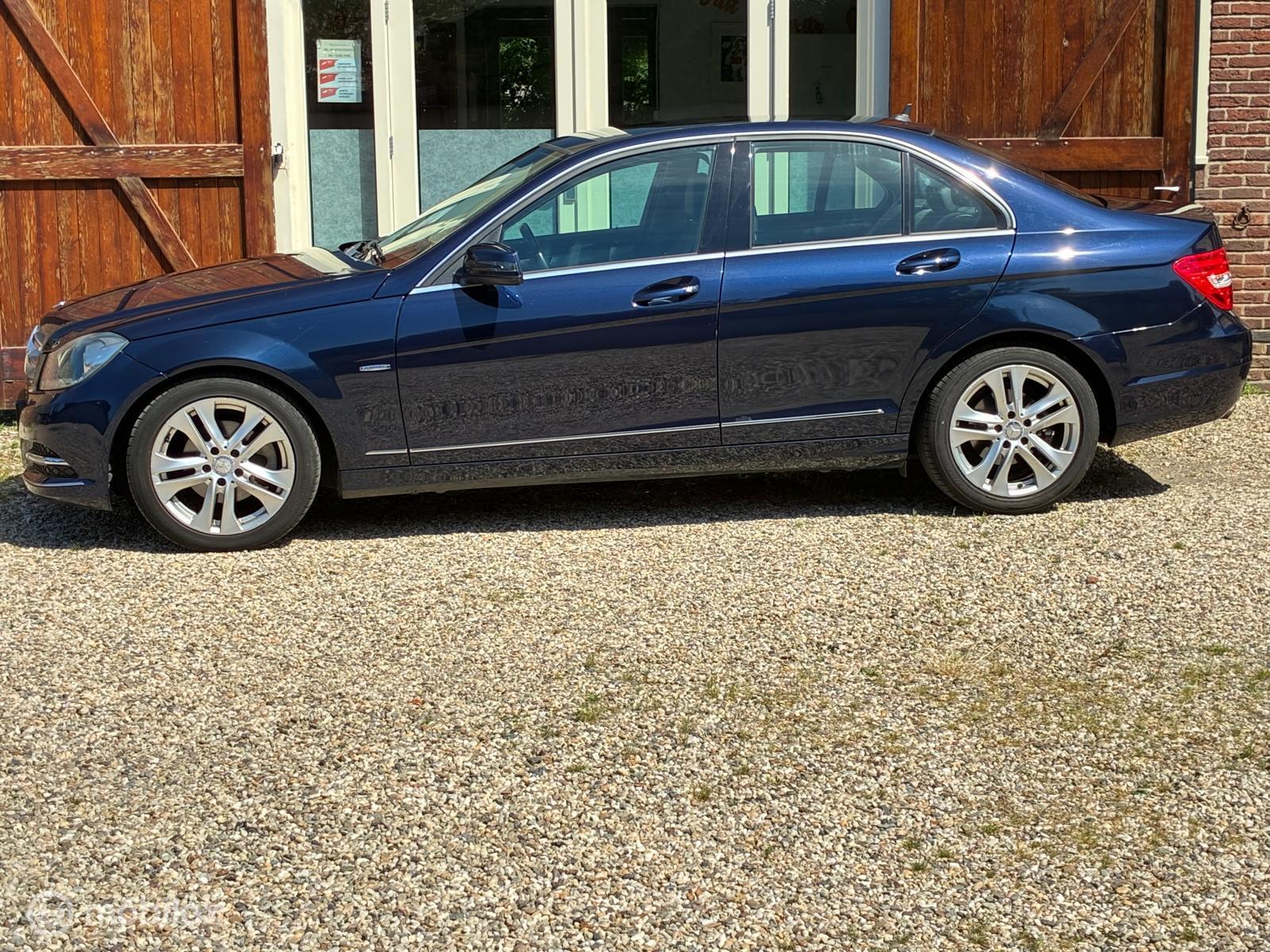 Foto van Mercedes-Benz C 180