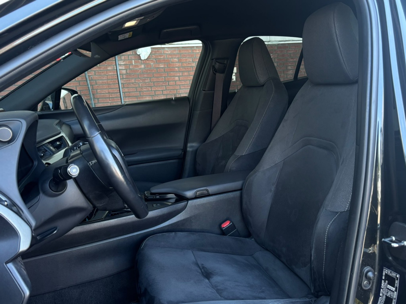 Foto van Lexus Lexus Ux250h