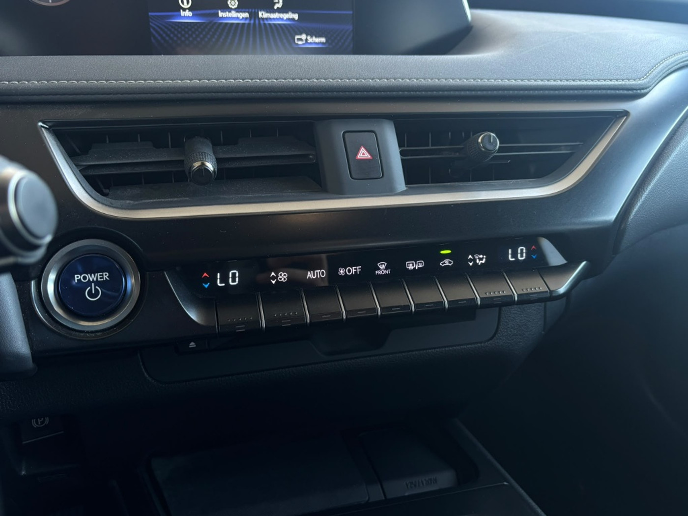 Foto van Lexus Lexus Ux250h