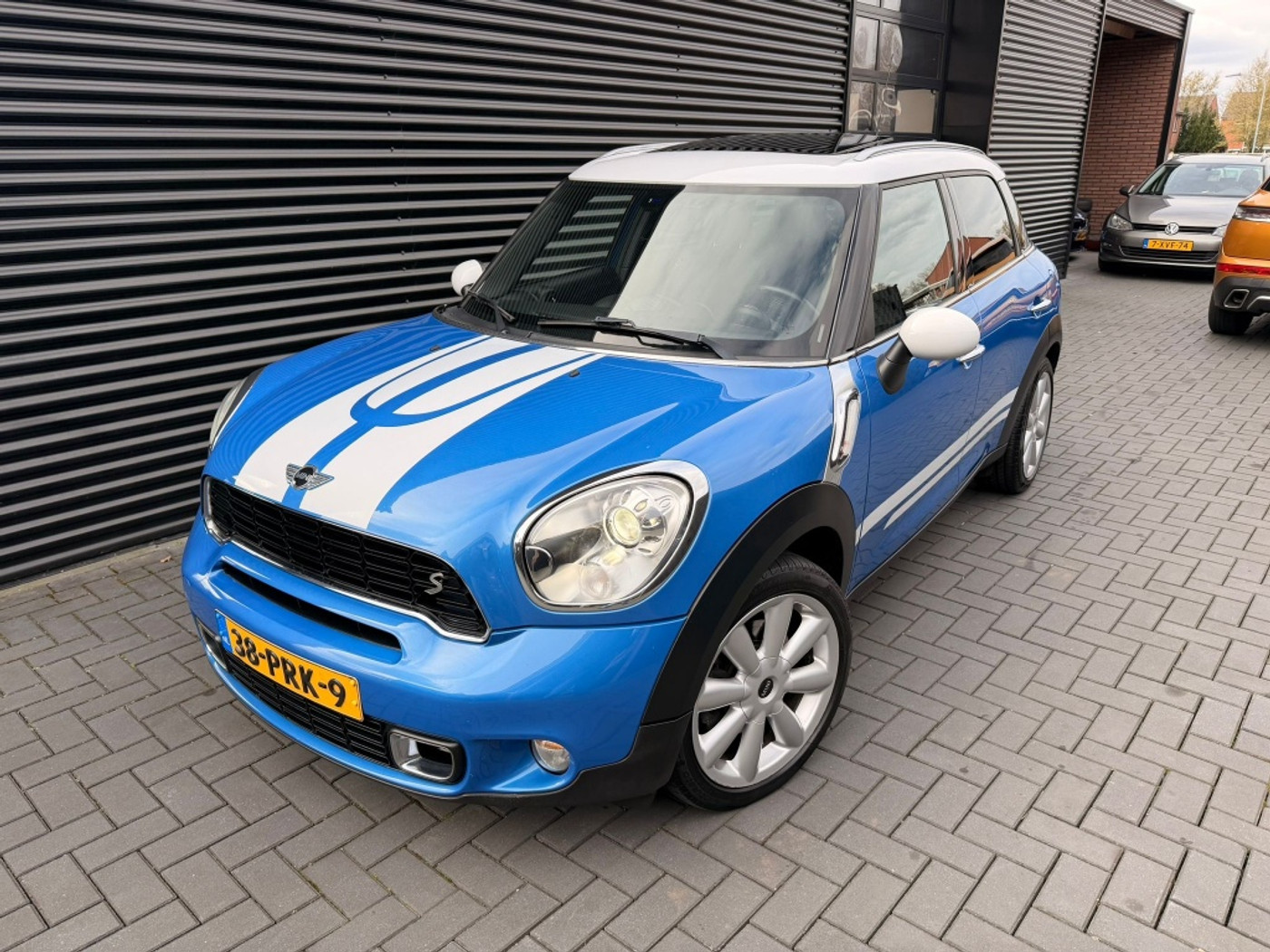 Mini Cooper S Countryman 1.6 Cooper S Chili 2011 - voorkant