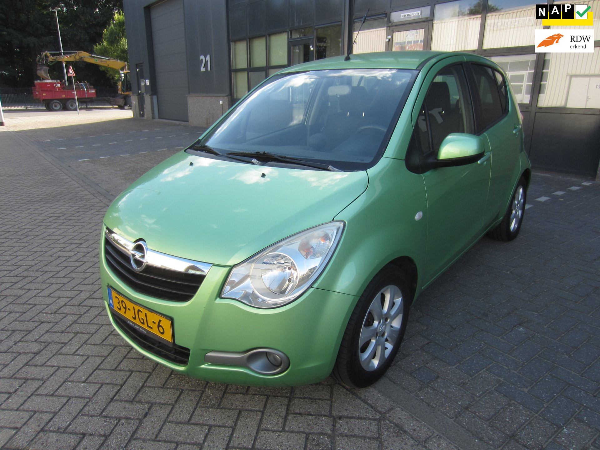 Opel Agila 1.2 Enjoy 2009 Airco 167.000KM NAP! APK! 2009 - voorkant