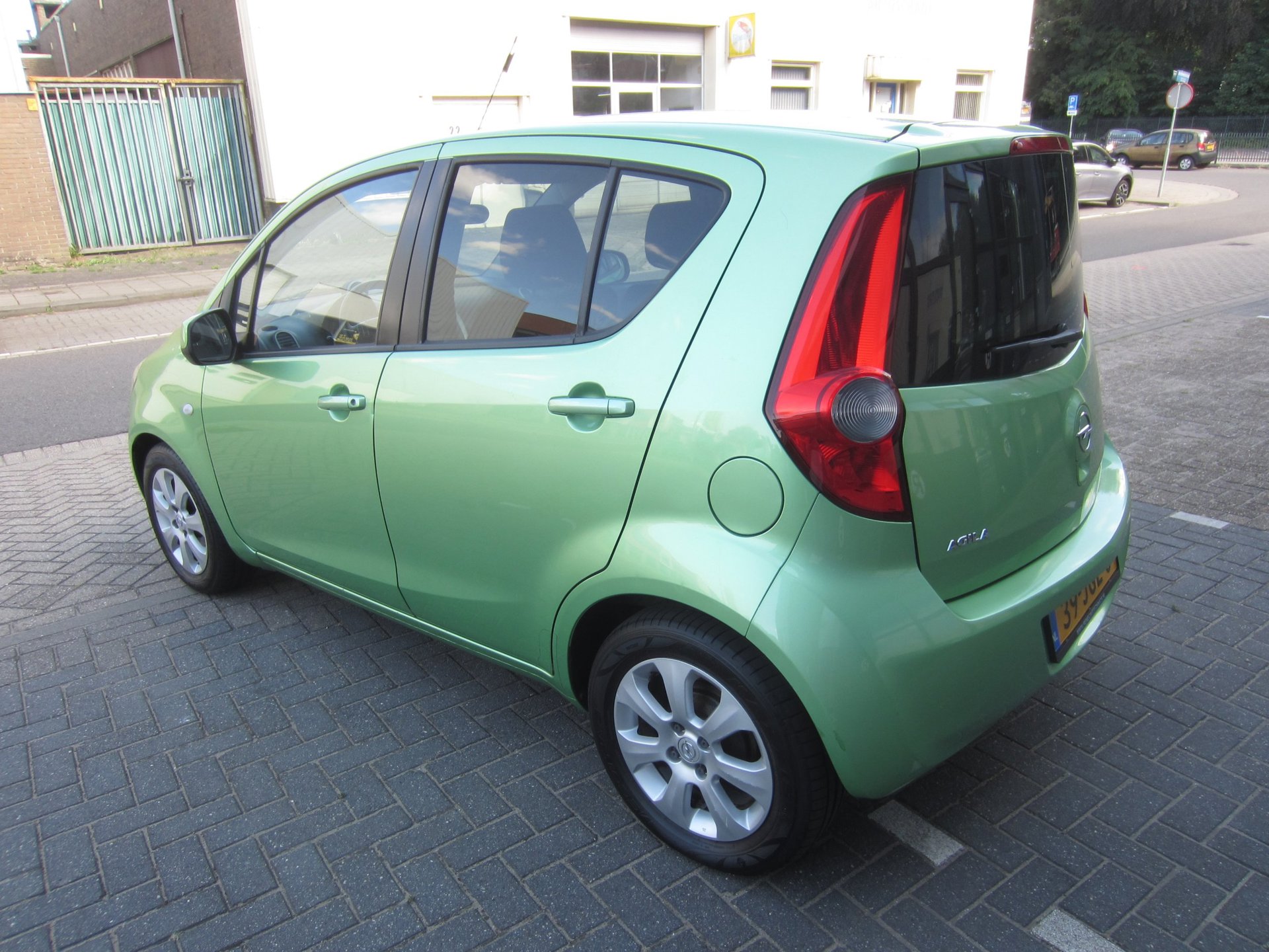 Foto van Opel Agila