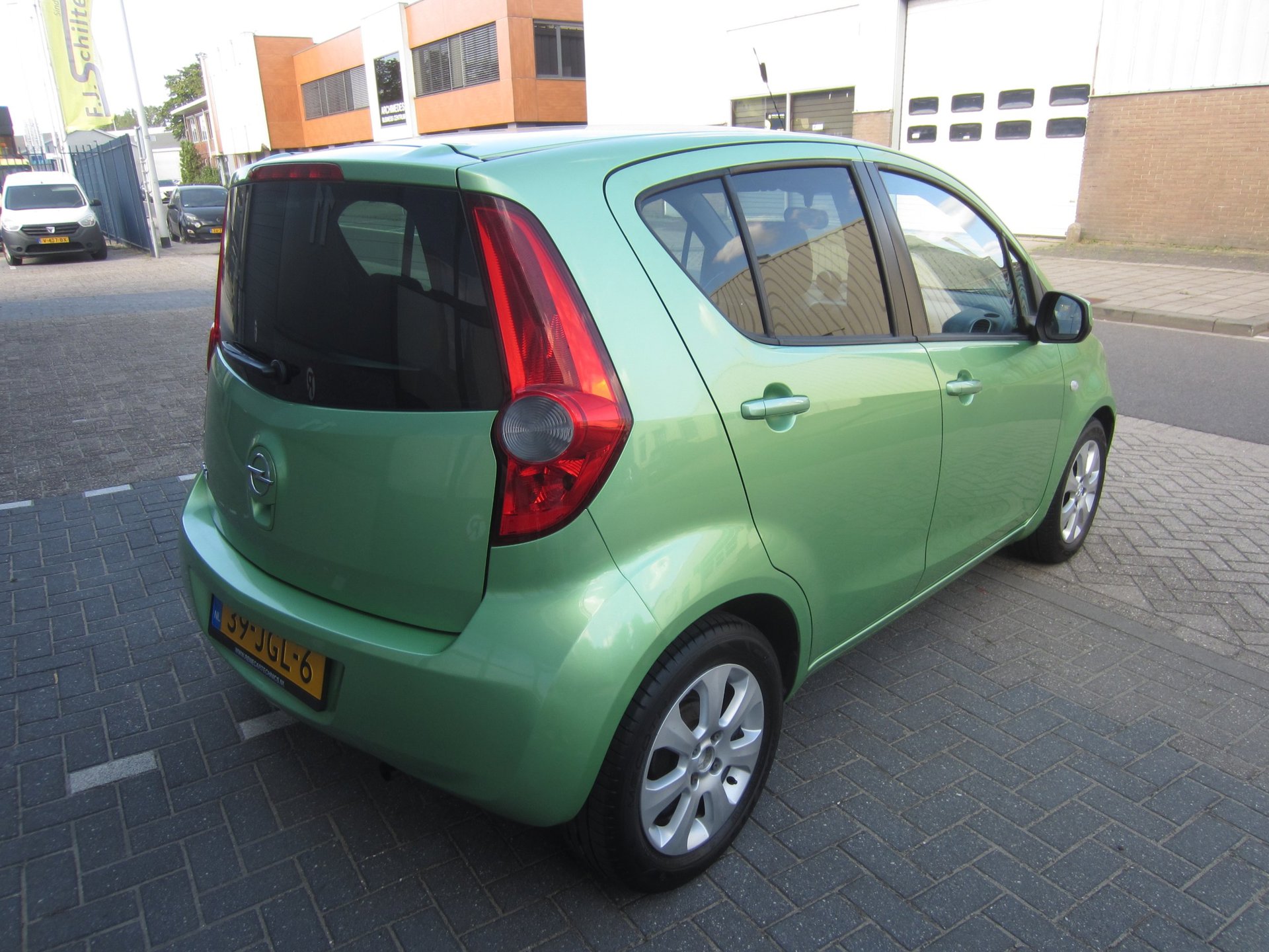 Foto van Opel Agila