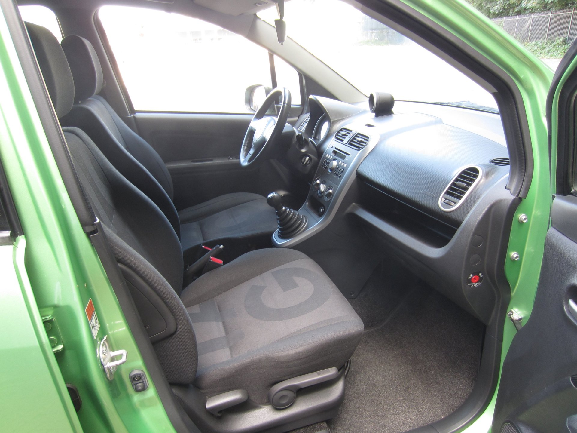 Foto van Opel Agila