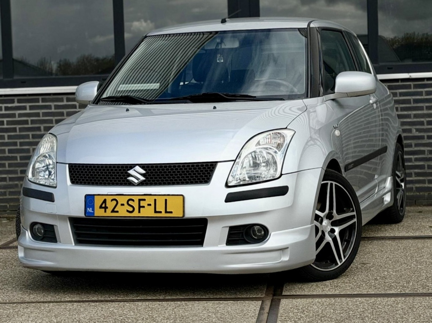 Suzuki Swift 1.5 GLS |Airco |Nieuwe APK |NAP | 2005 - voorkant