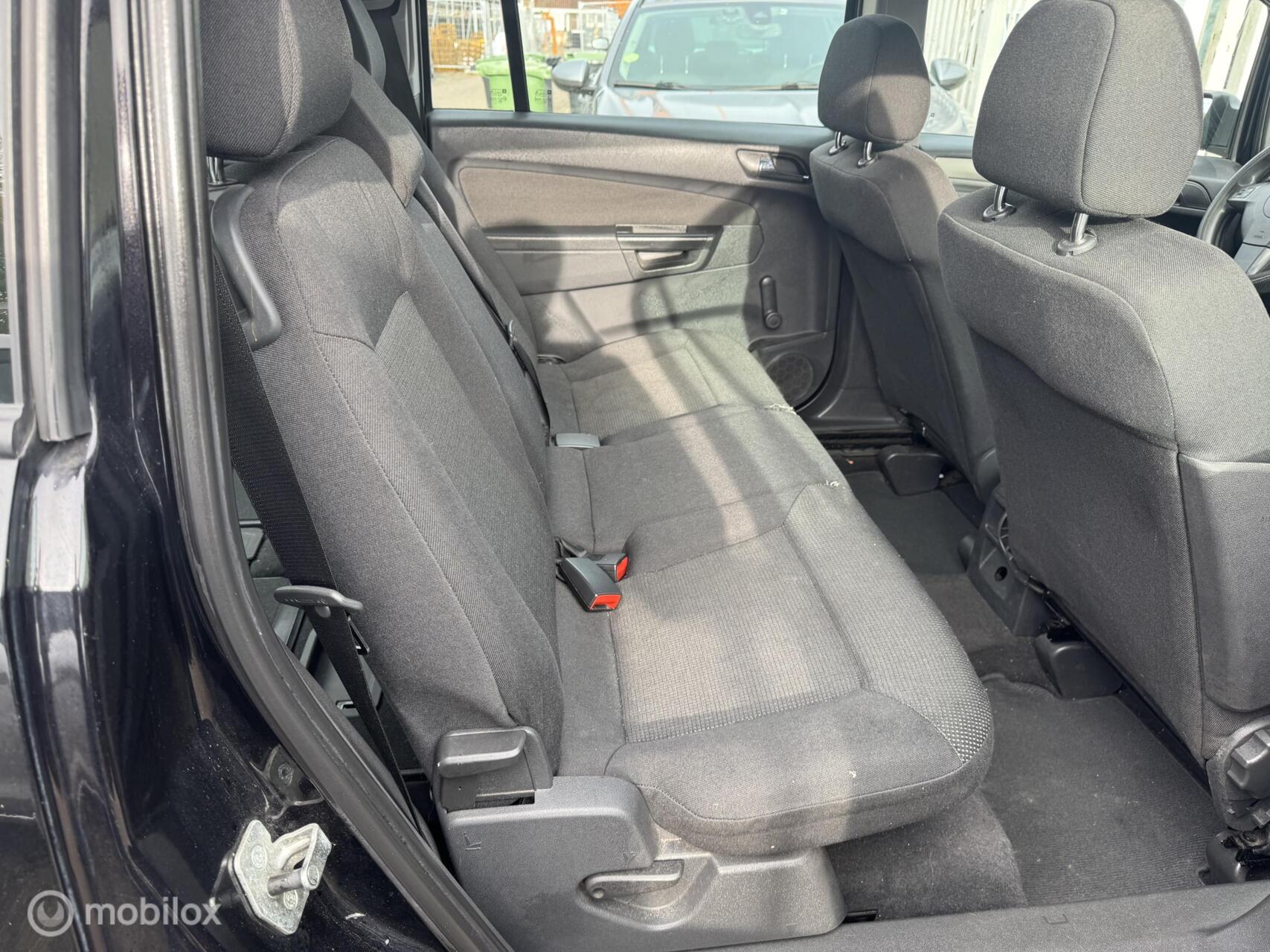 Foto van Opel Zafira