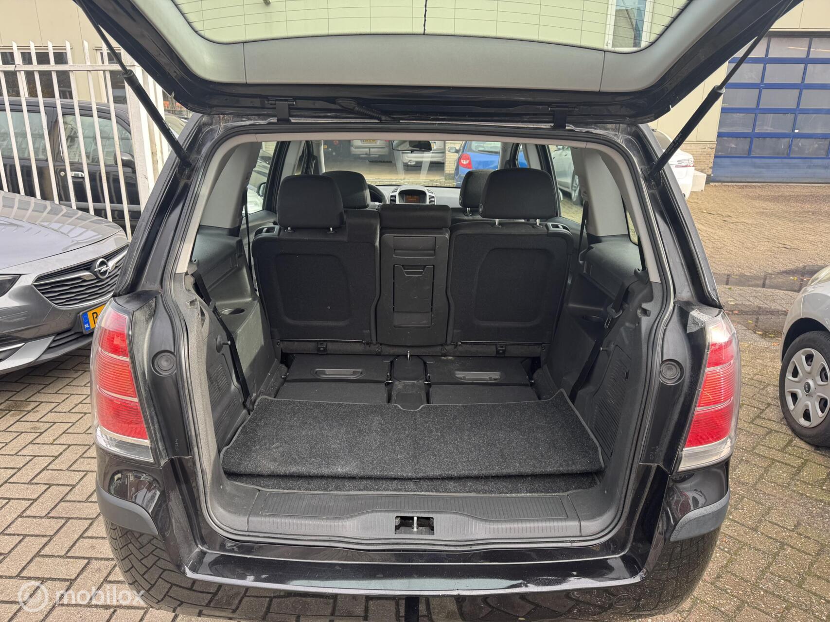 Foto van Opel Zafira
