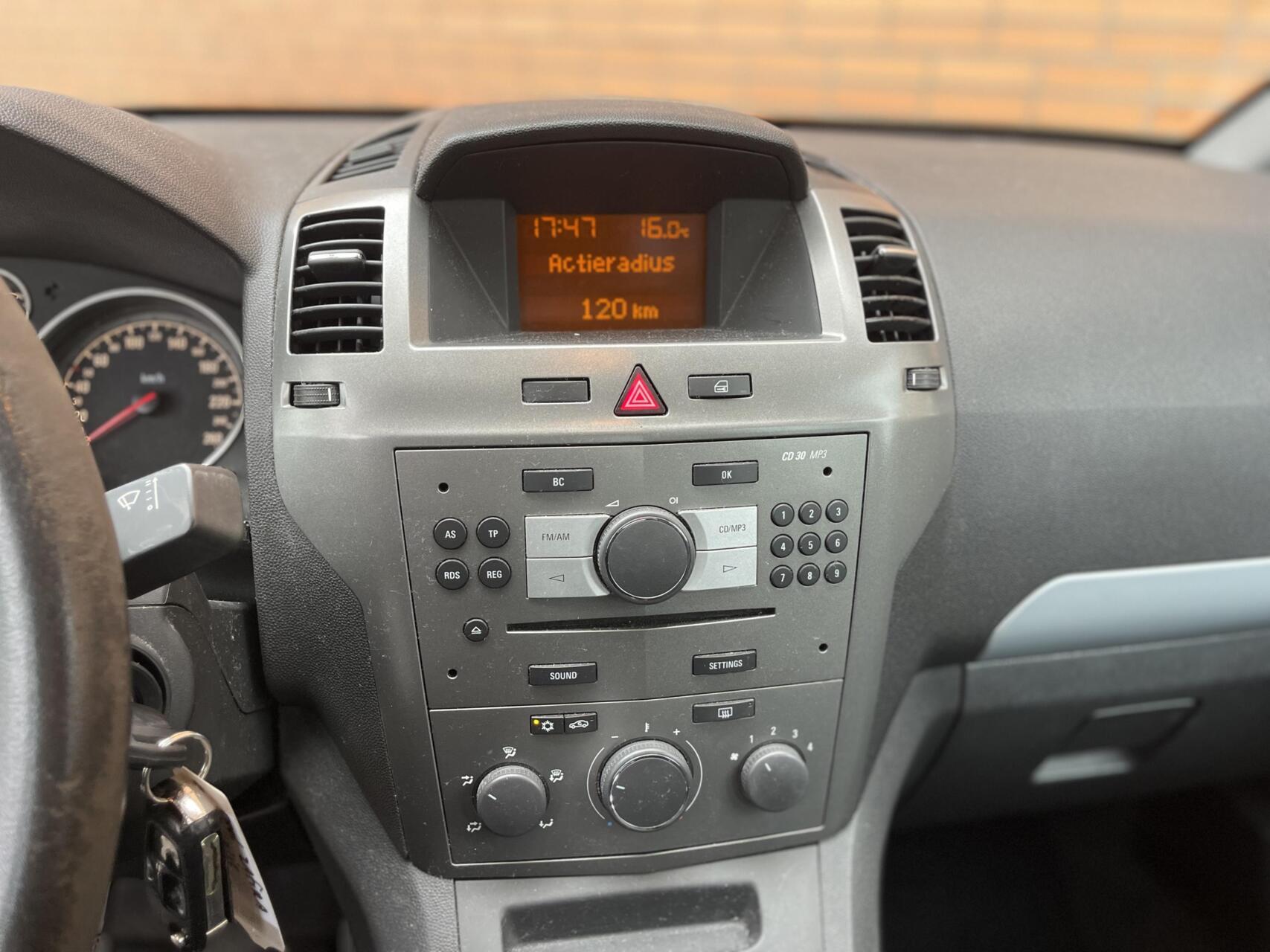 Foto van Opel Zafira