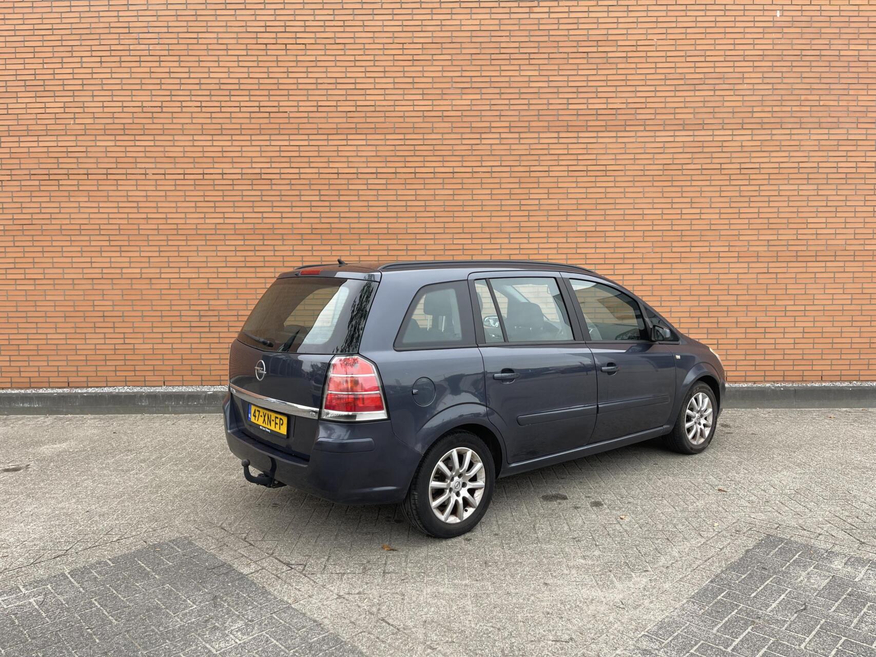Foto van Opel Zafira