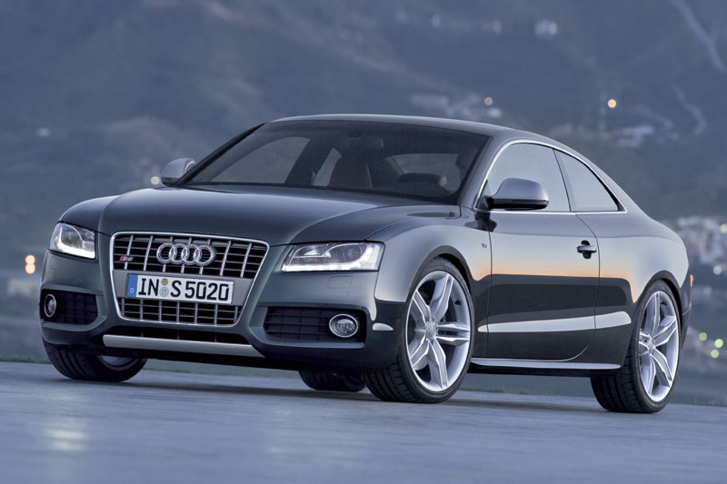 Audi A5 Coupé 4.2 FSI S5 q. Pro L. 2008 - voorkant