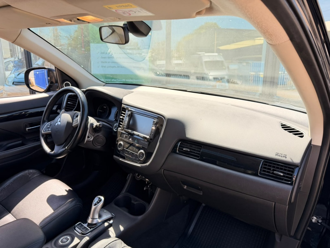 Foto van Mitsubishi Mitsubishi Outlander
