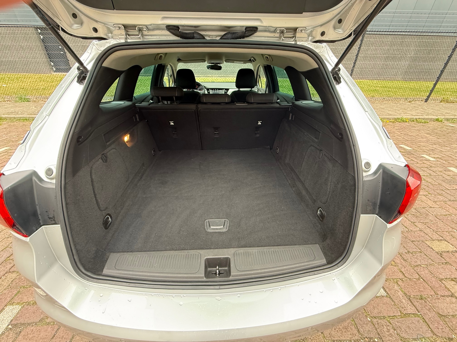 Foto van Opel Astra Sports Tourer