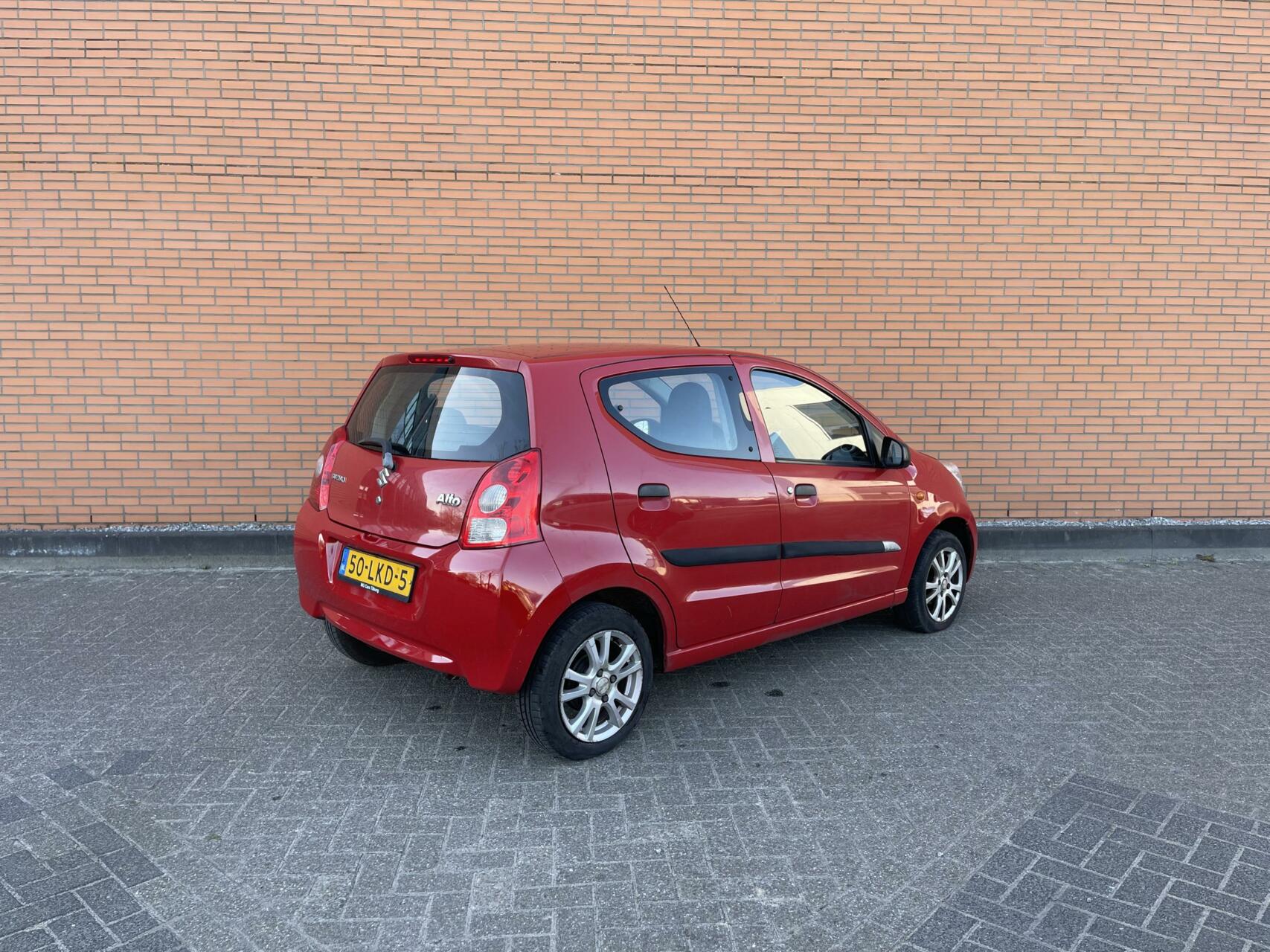 Foto van Suzuki Alto