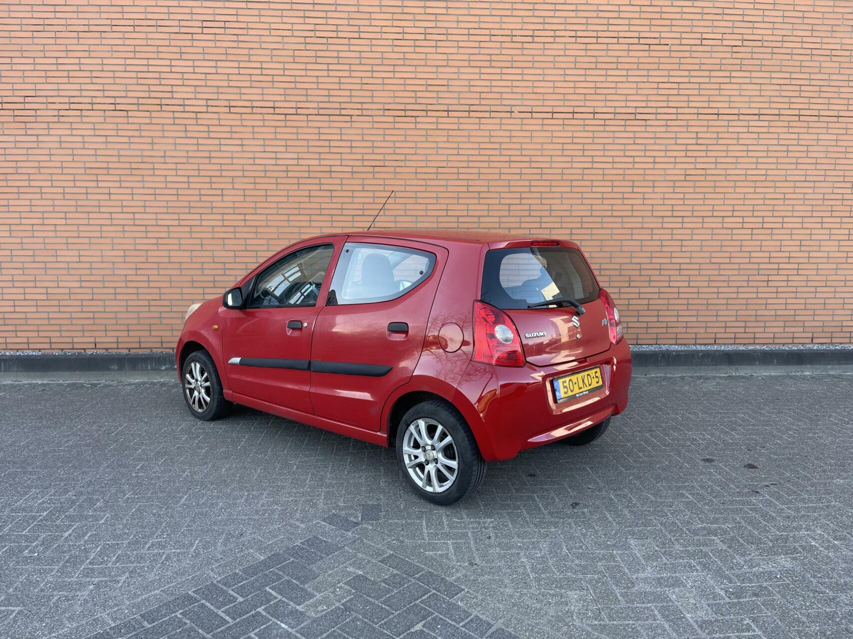 Foto van Suzuki Alto