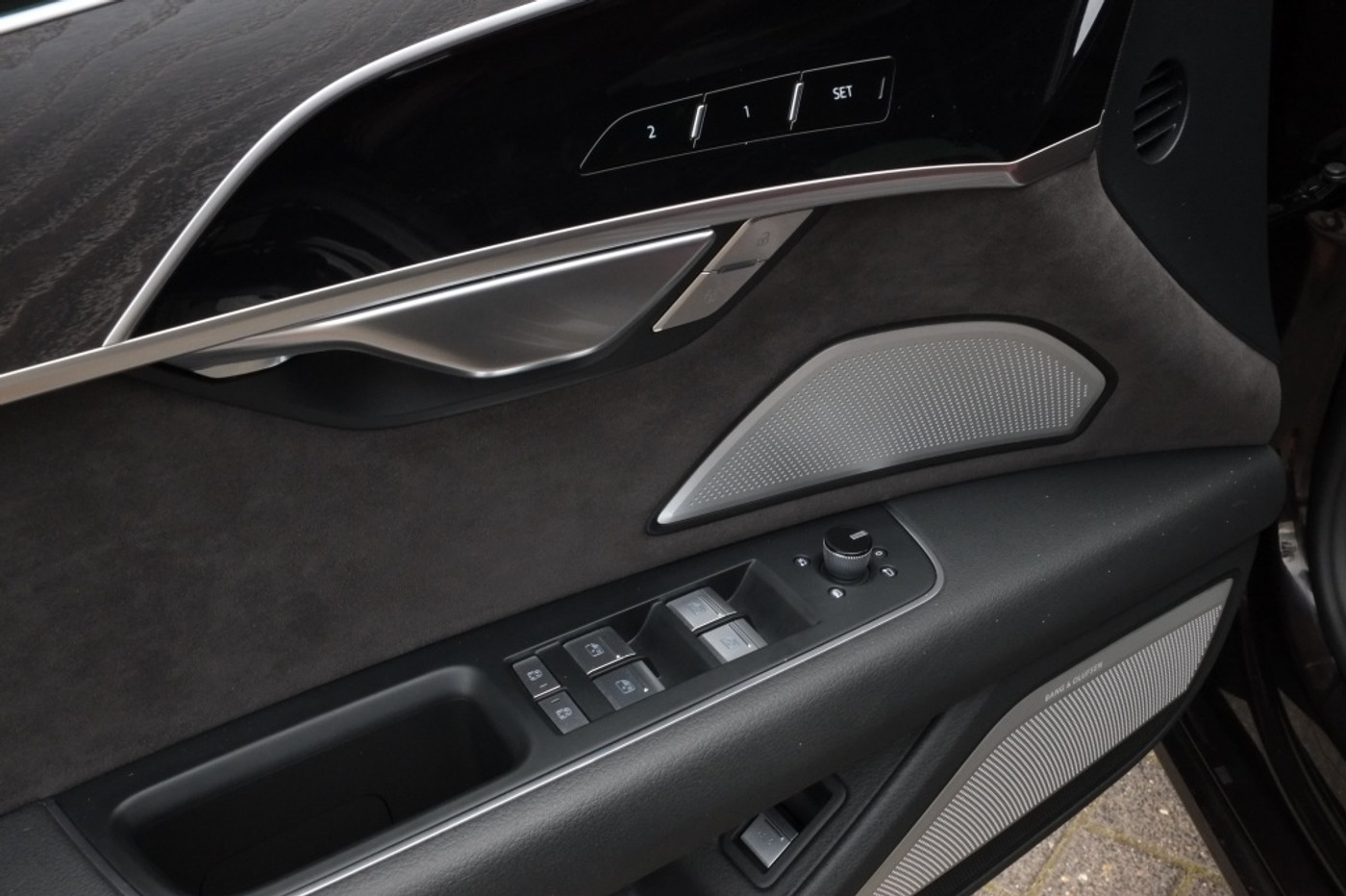 Foto van Audi A8 L