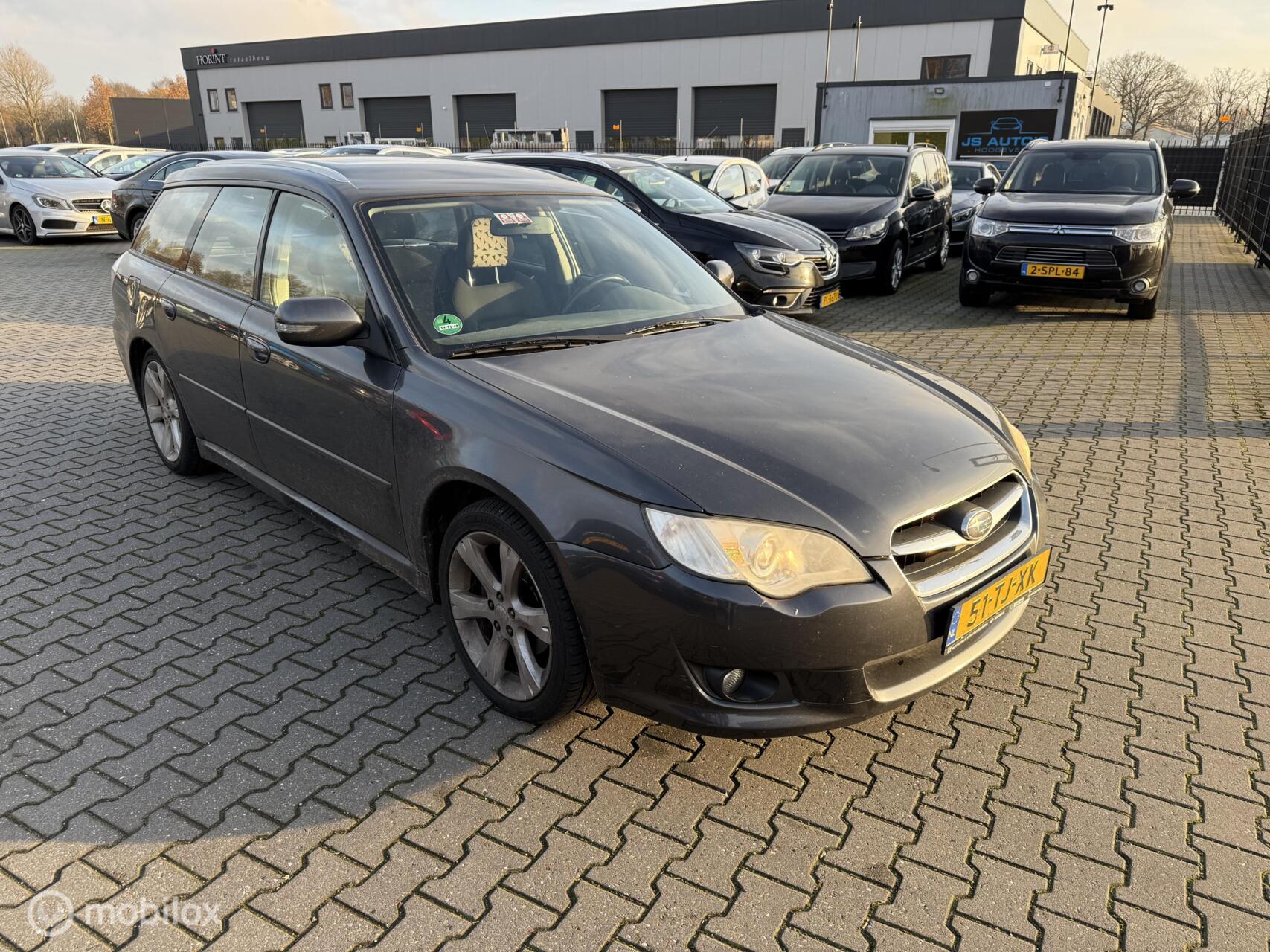 Foto van Subaru Legacy