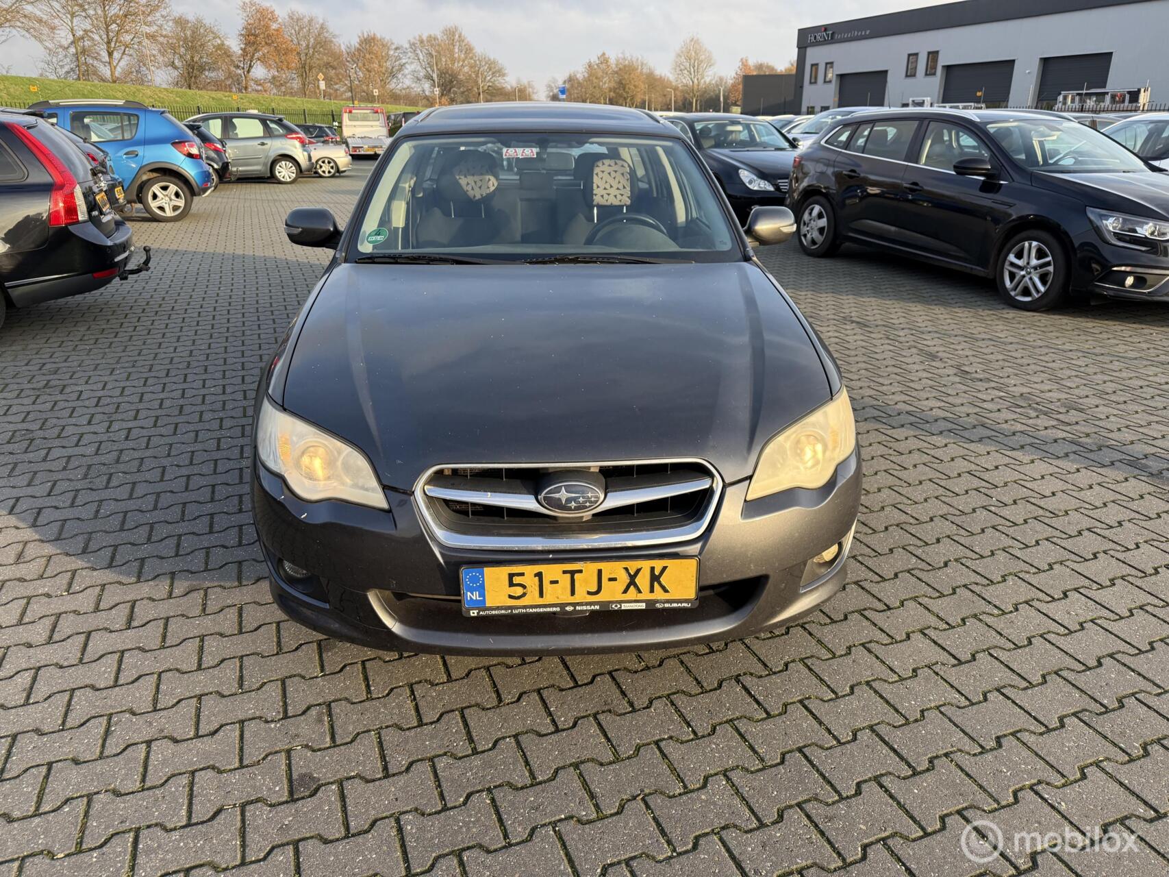 Subaru Legacy 2.0R Comfort 2006 - voorkant