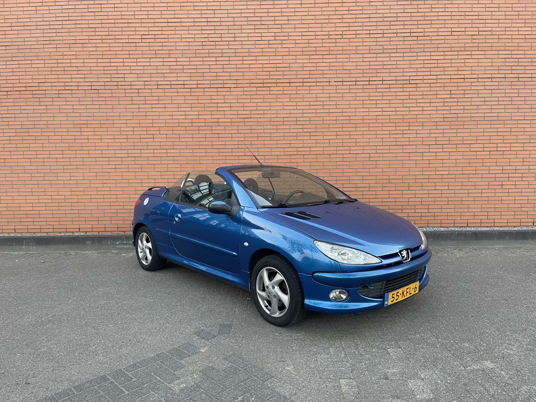 Foto van Peugeot 206 CC