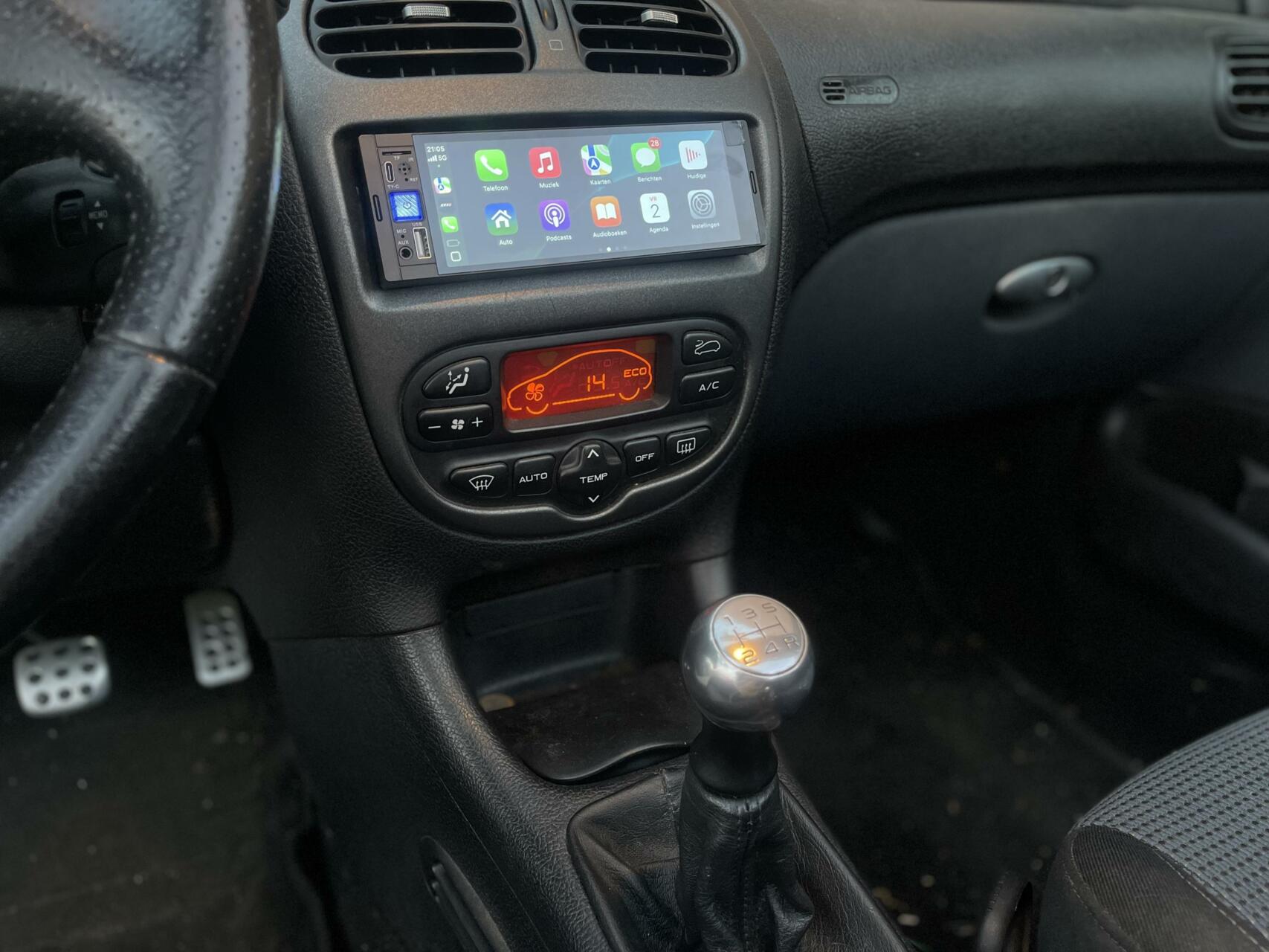 Foto van Peugeot 206 CC