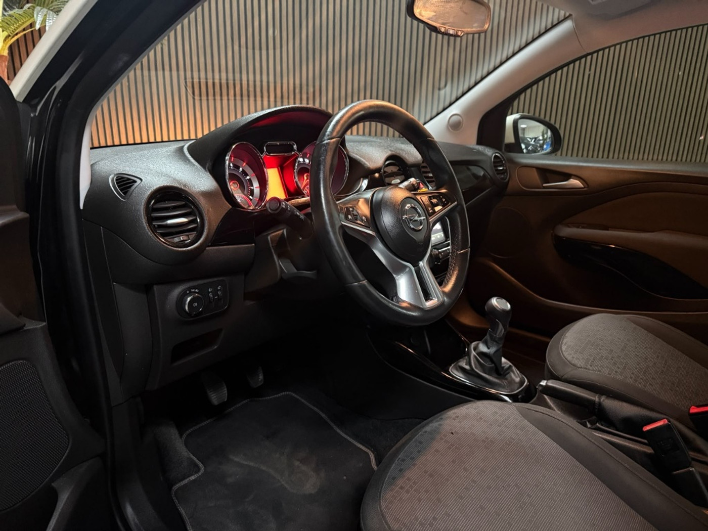 Foto van Opel Adam