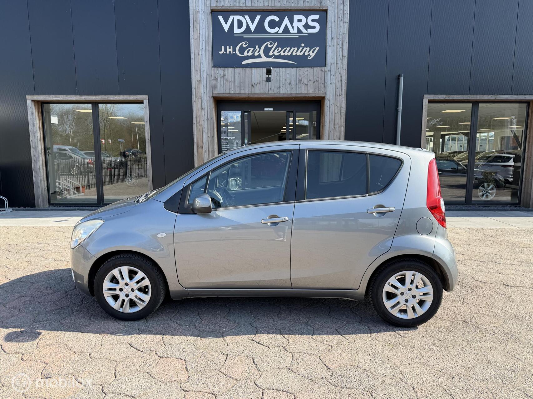 Foto van Opel Agila