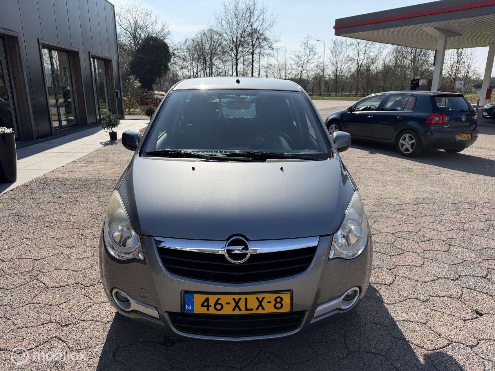 Foto van Opel Agila