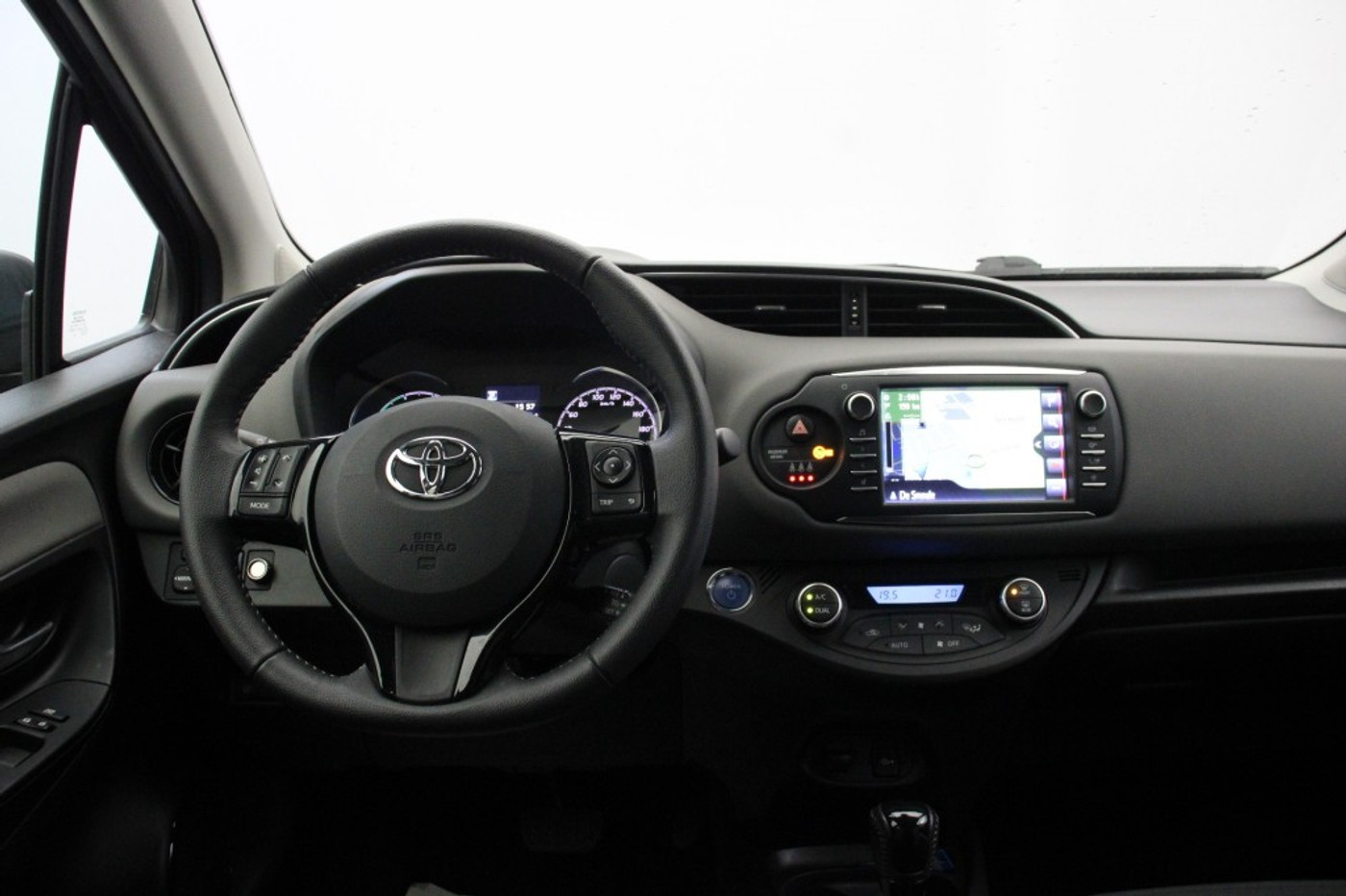 Foto van Toyota Toyota Yaris Hybrid