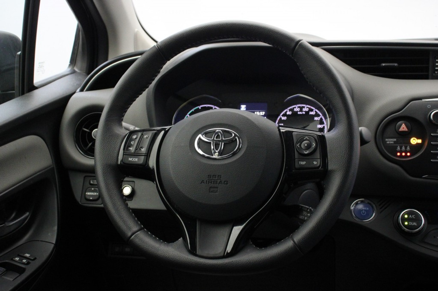 Foto van Toyota Toyota Yaris Hybrid