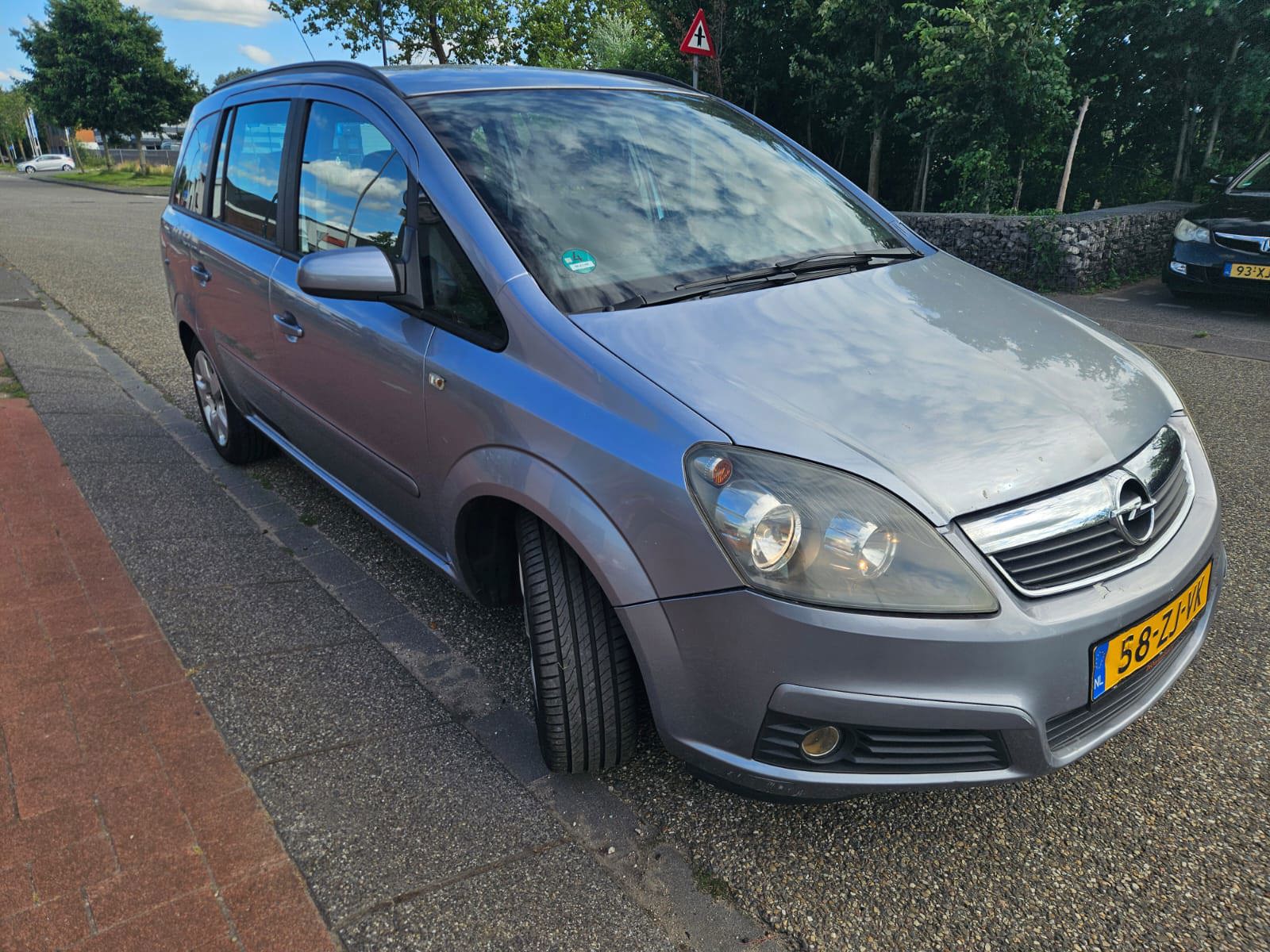 Foto van Opel Zafira